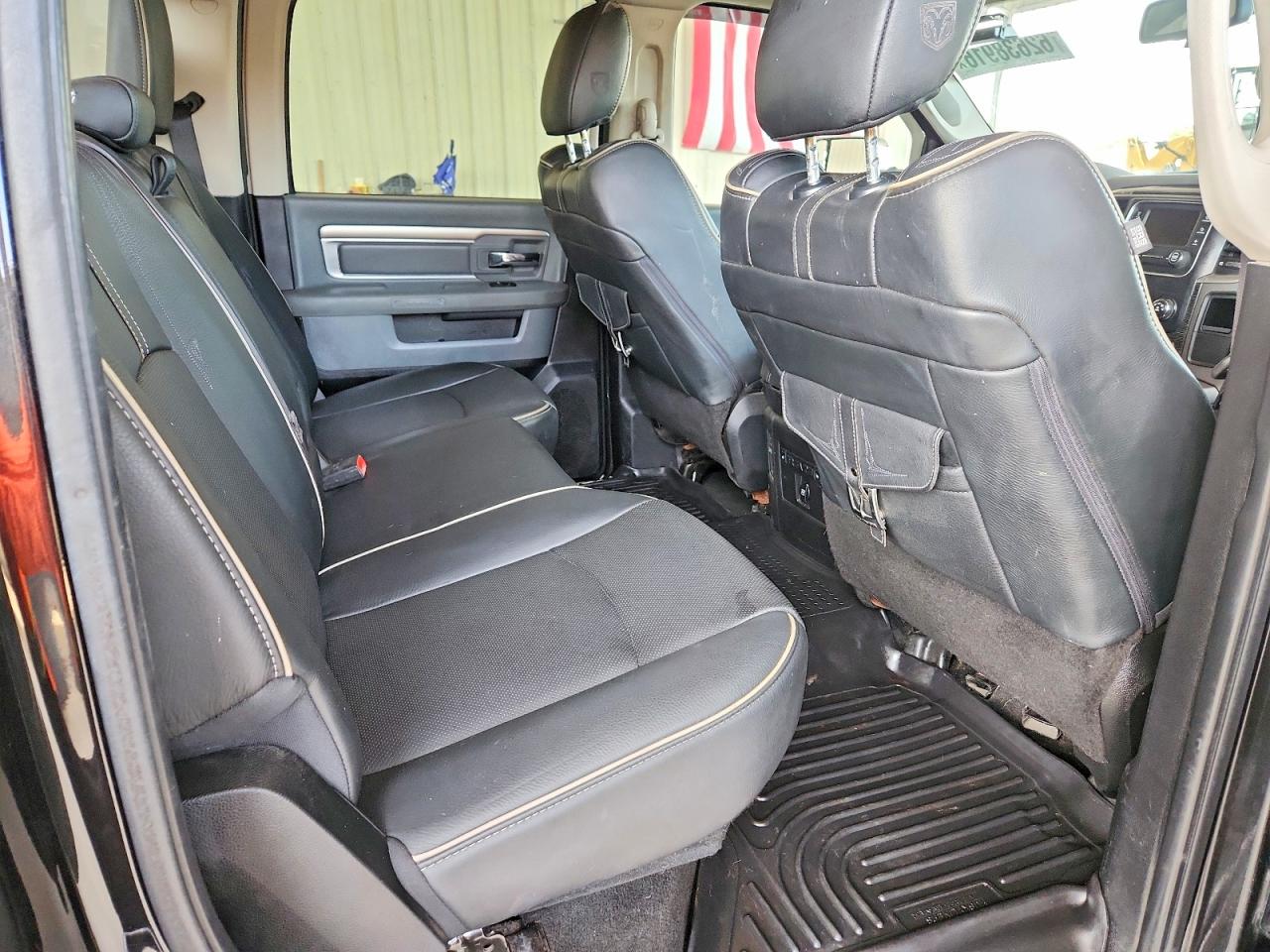 2015 Ram 2500 Slt Черный vin: 3C6TR5DT3FG681657