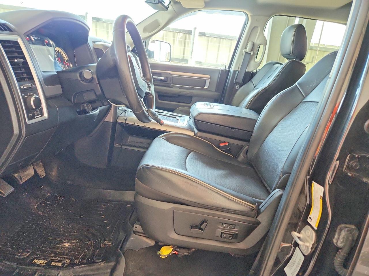 2015 Ram 2500 Slt Черный vin: 3C6TR5DT3FG681657