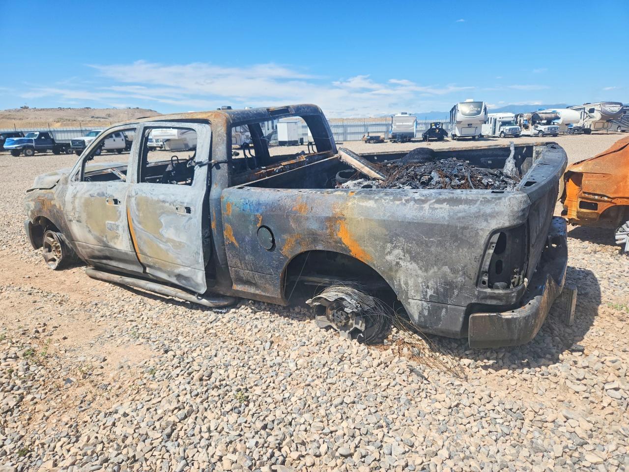 2013 Ram 2500 Slt Burn vin: 3C6TR5DT5DG525570