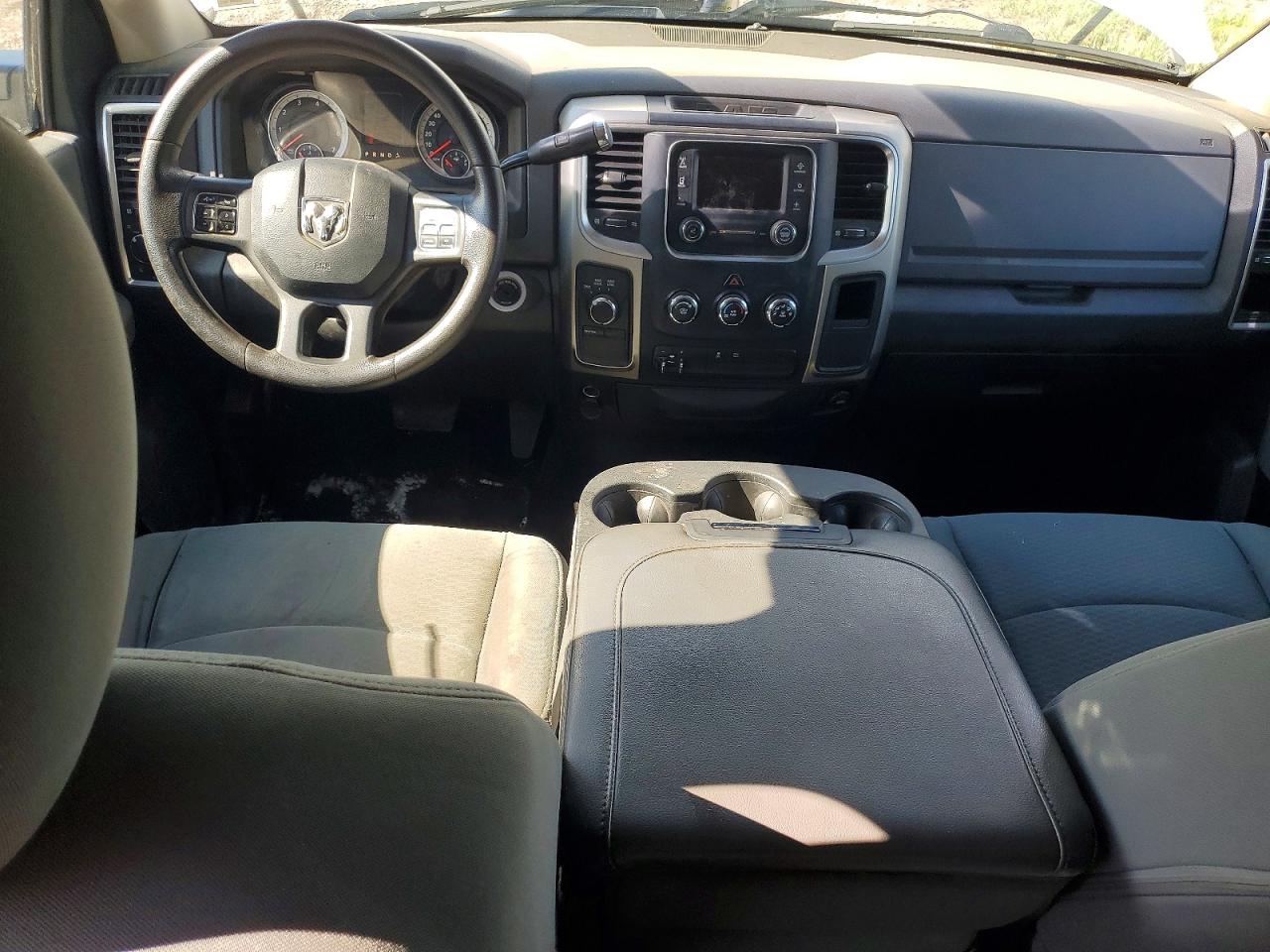 2014 Ram 2500 Белый vin: 3C6TR5DT6EG188022