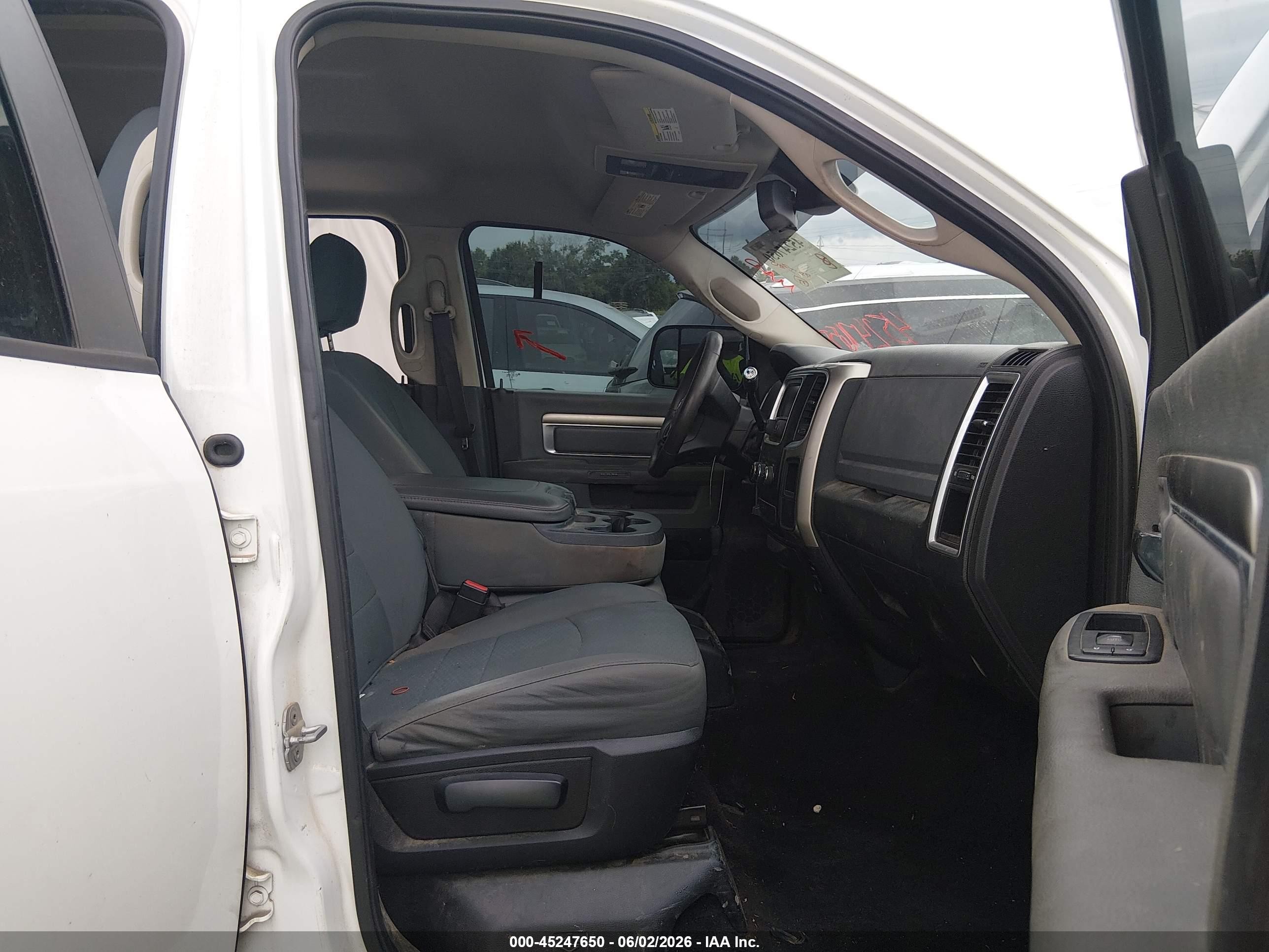 2014 Ram 2500 Slt White vin: 3C6TR5DT8EG188152