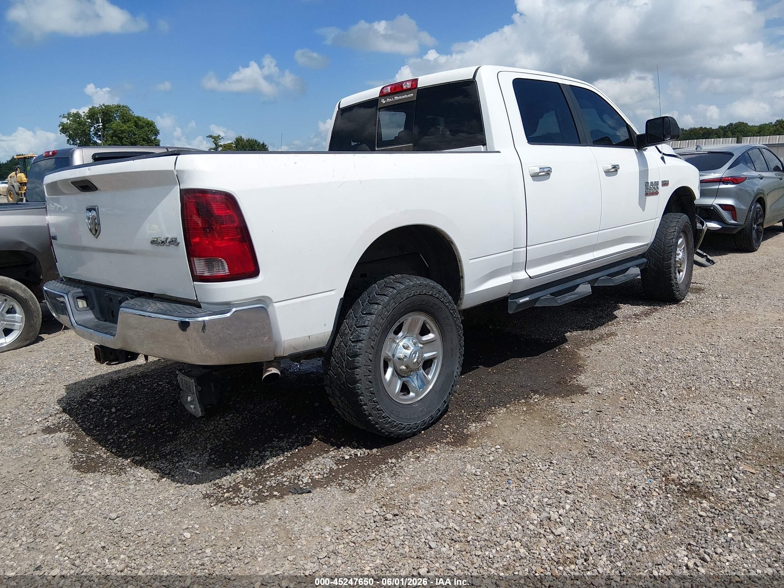 2014 Ram 2500 Slt White vin: 3C6TR5DT8EG188152