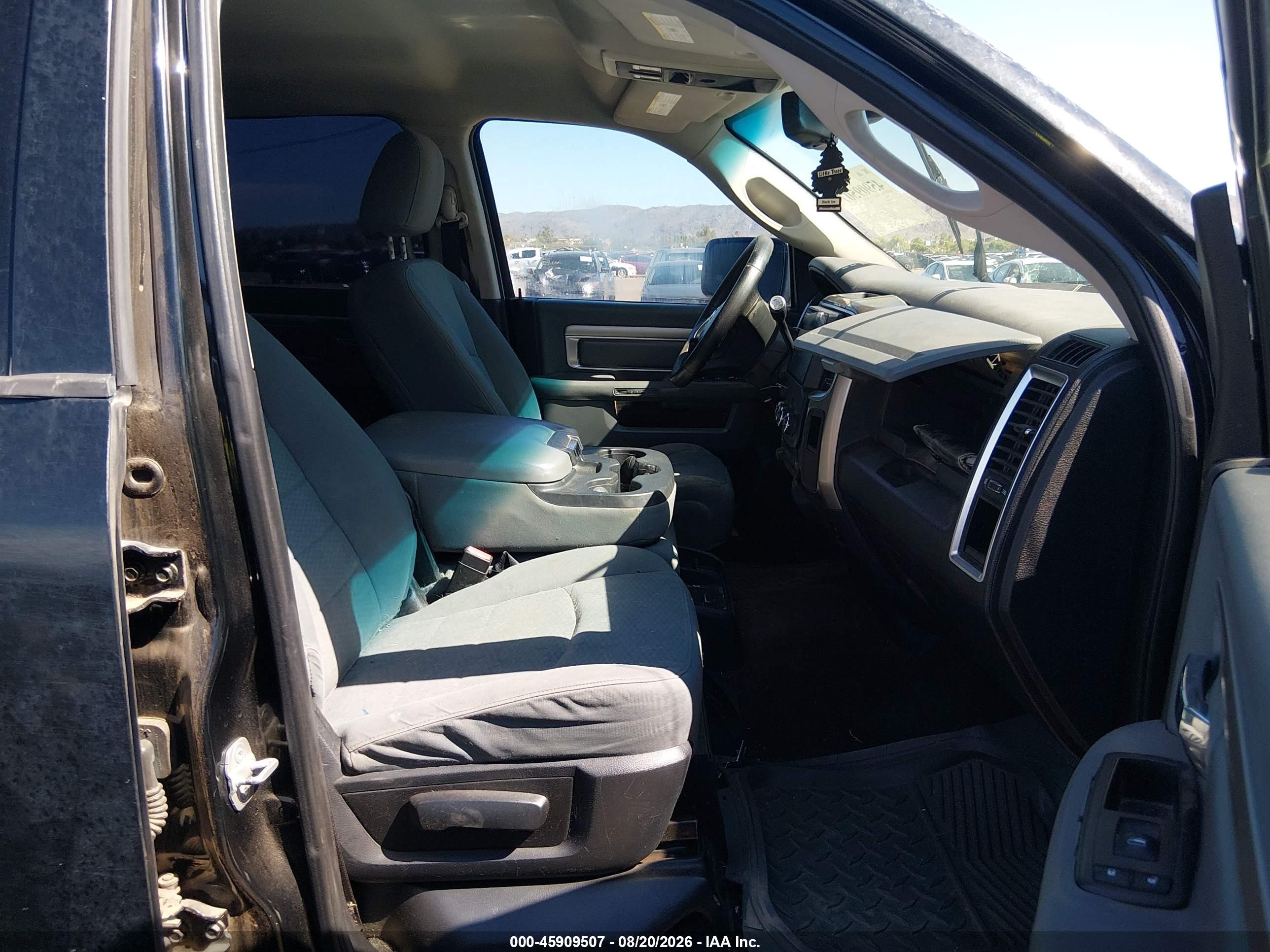 2013 Ram 2500 Slt Черный vin: 3C6TR5DTXDG568656