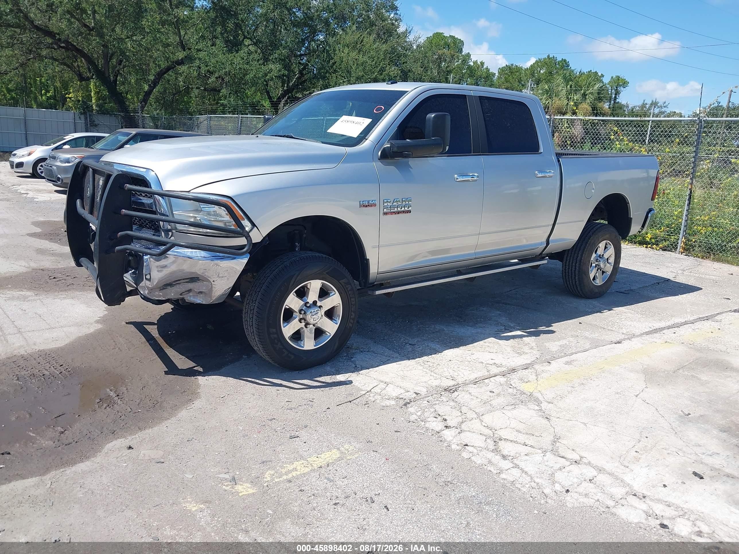 2014 Ram 2500 Slt Серебряный vin: 3C6TR5DTXEG205811