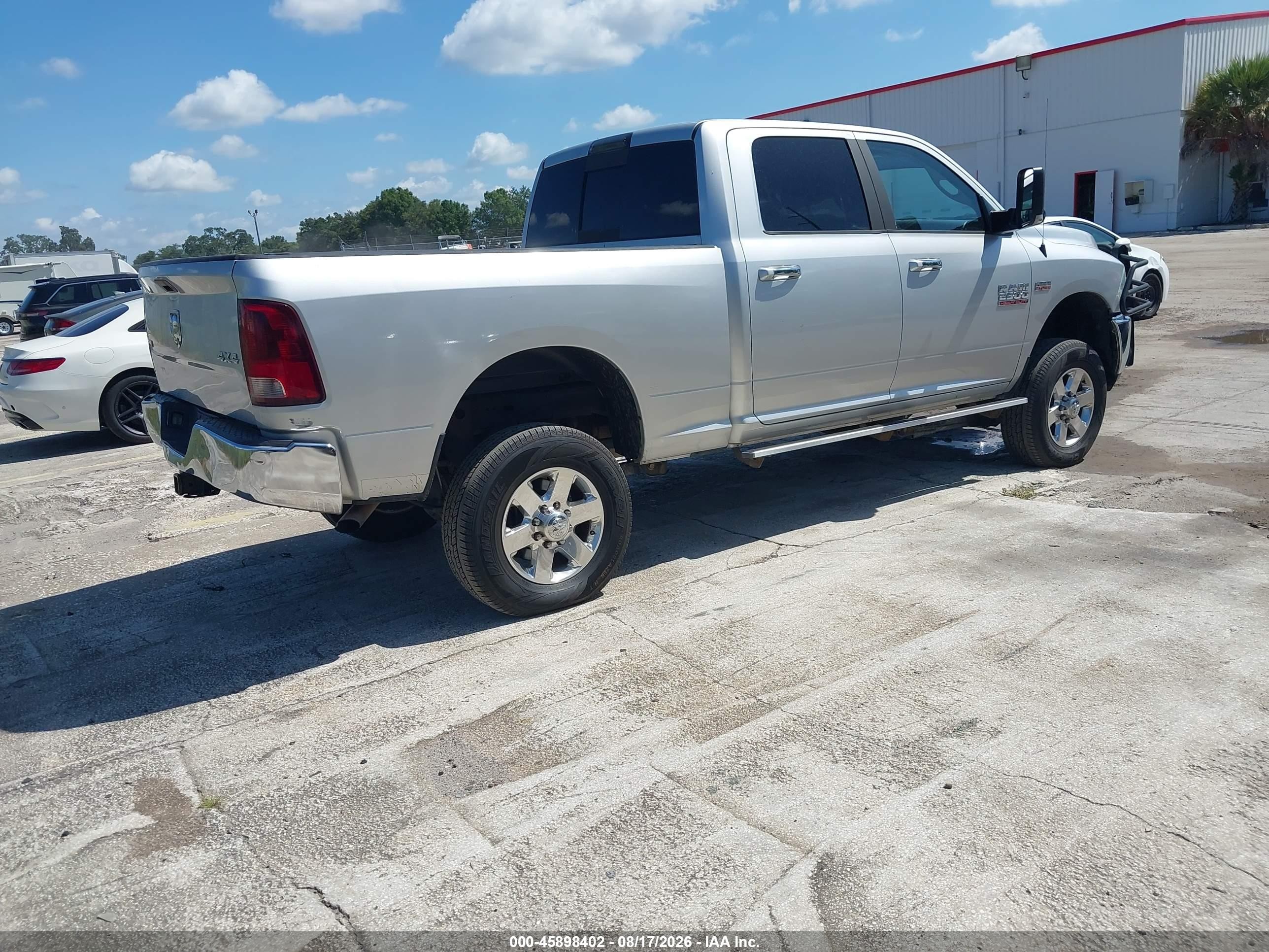 2014 Ram 2500 Slt Серебряный vin: 3C6TR5DTXEG205811