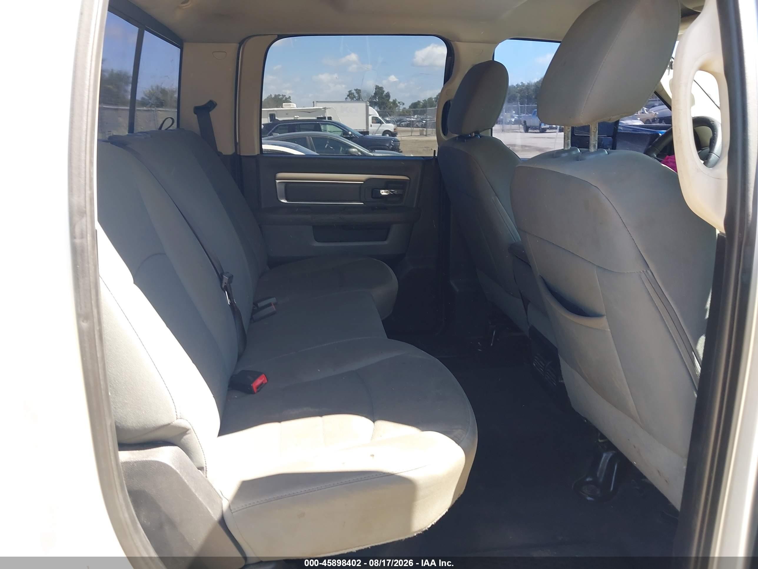 2014 Ram 2500 Slt Серебряный vin: 3C6TR5DTXEG205811