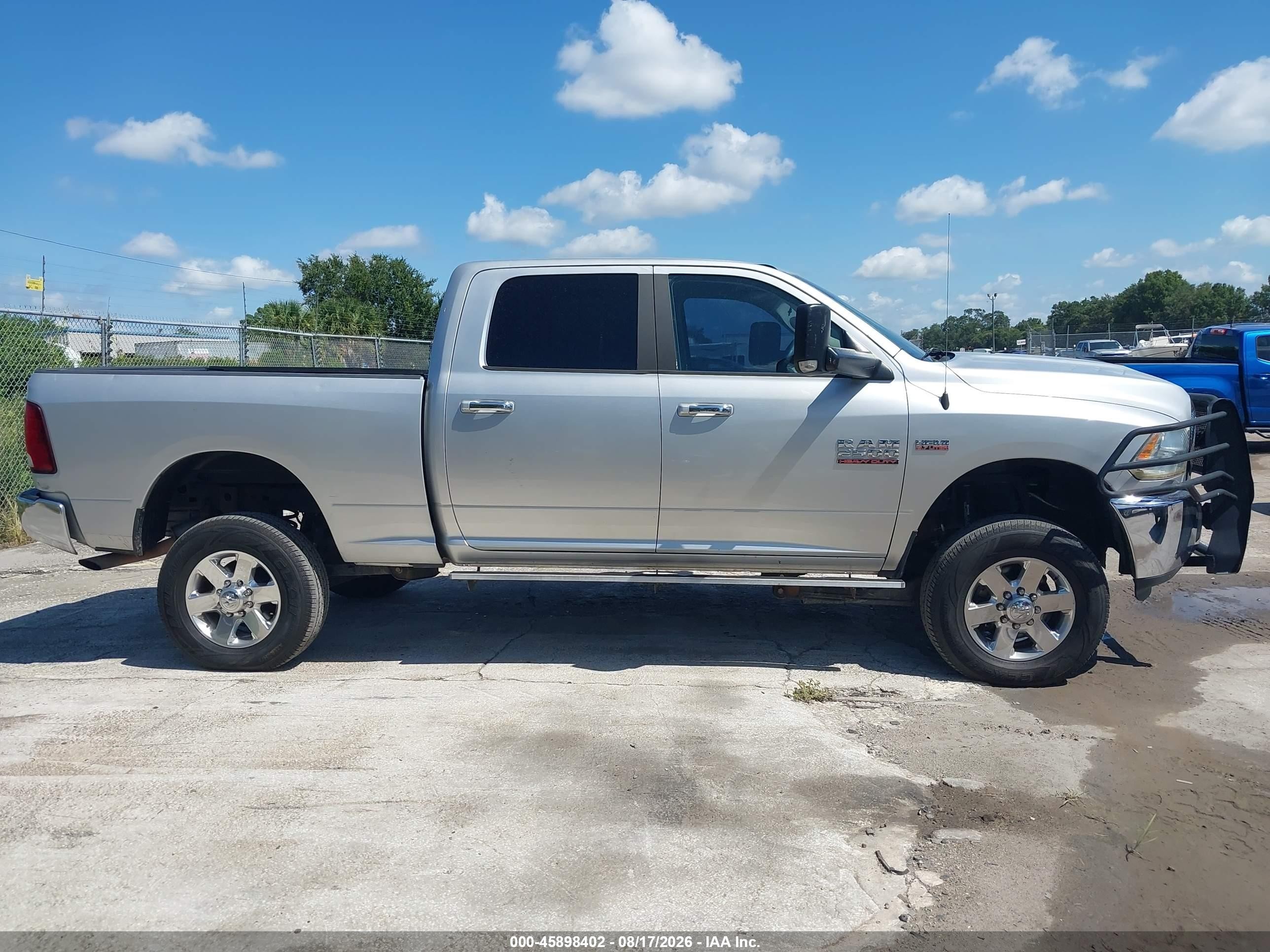 2014 Ram 2500 Slt Серебряный vin: 3C6TR5DTXEG205811