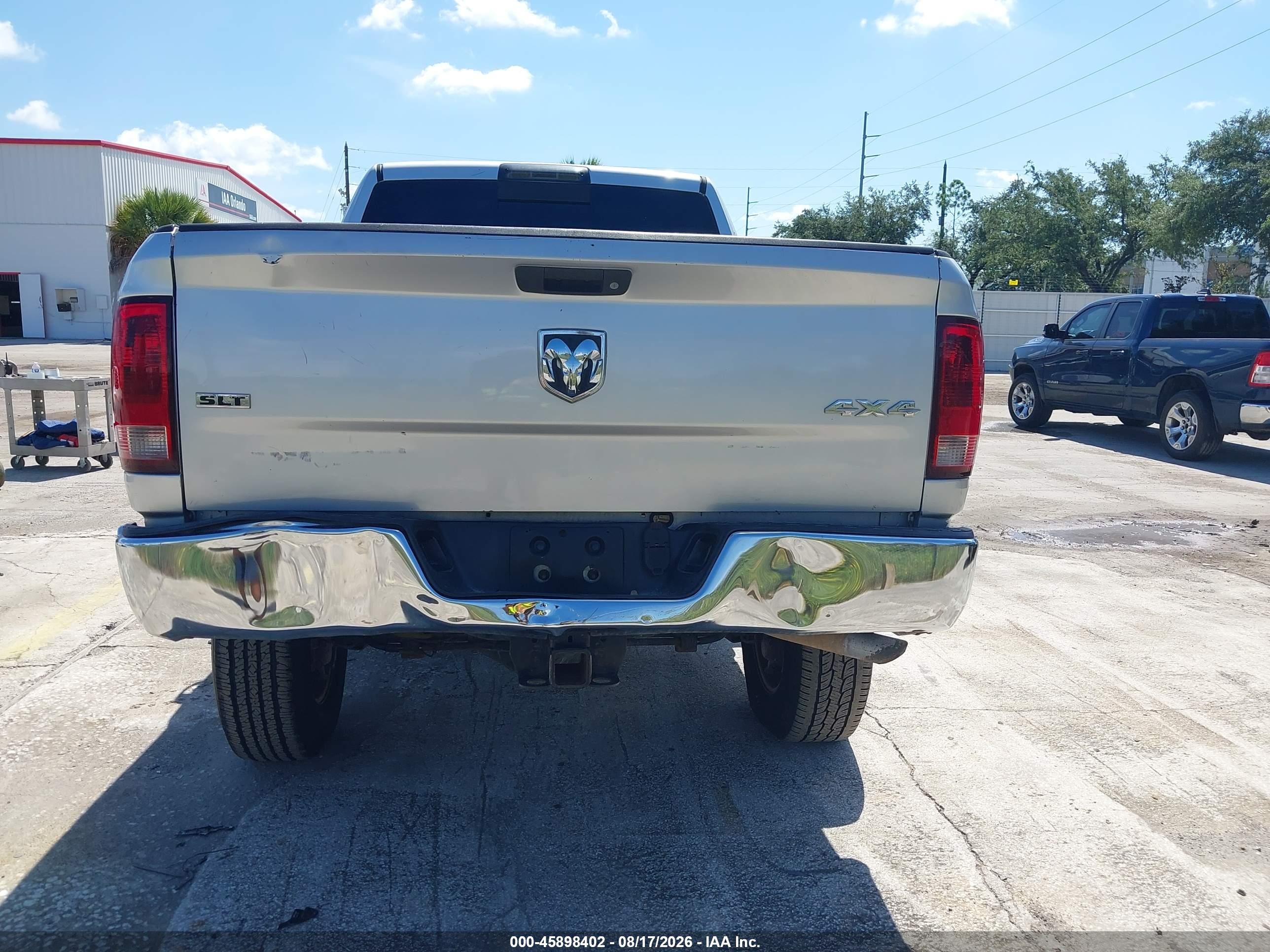 2014 Ram 2500 Slt Серебряный vin: 3C6TR5DTXEG205811