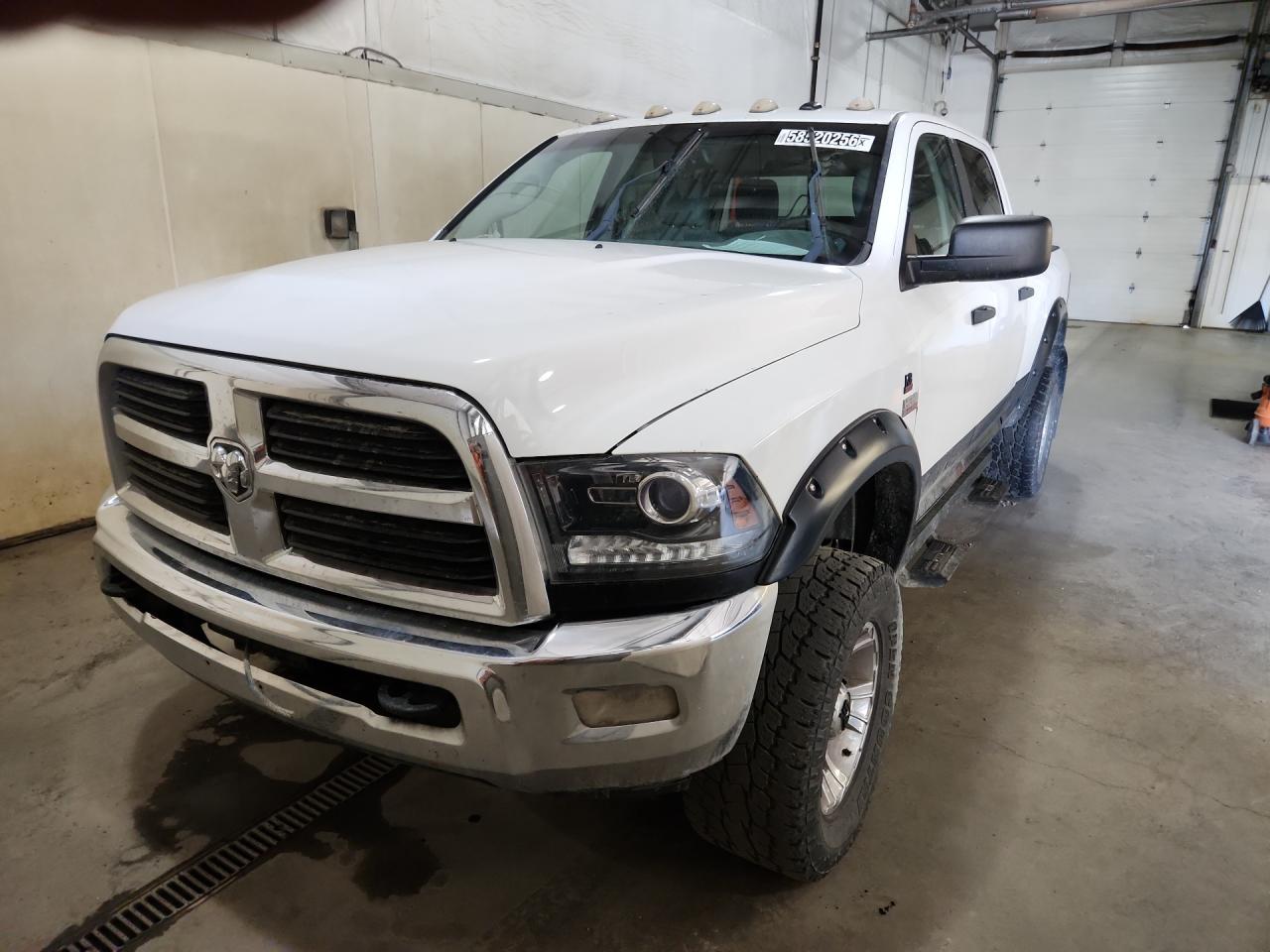2015 Ram 2500 Powerwagon Белый vin: 3C6TR5EJ3FG514311 Damage: Left Front Wheel, Aftermarket, Acceptable