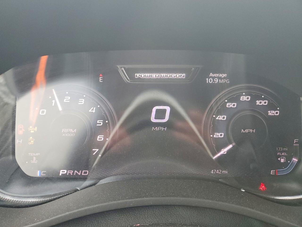 2024 Ram 2500 Powerwagon White vin: 3C6TR5EJ4RG162957