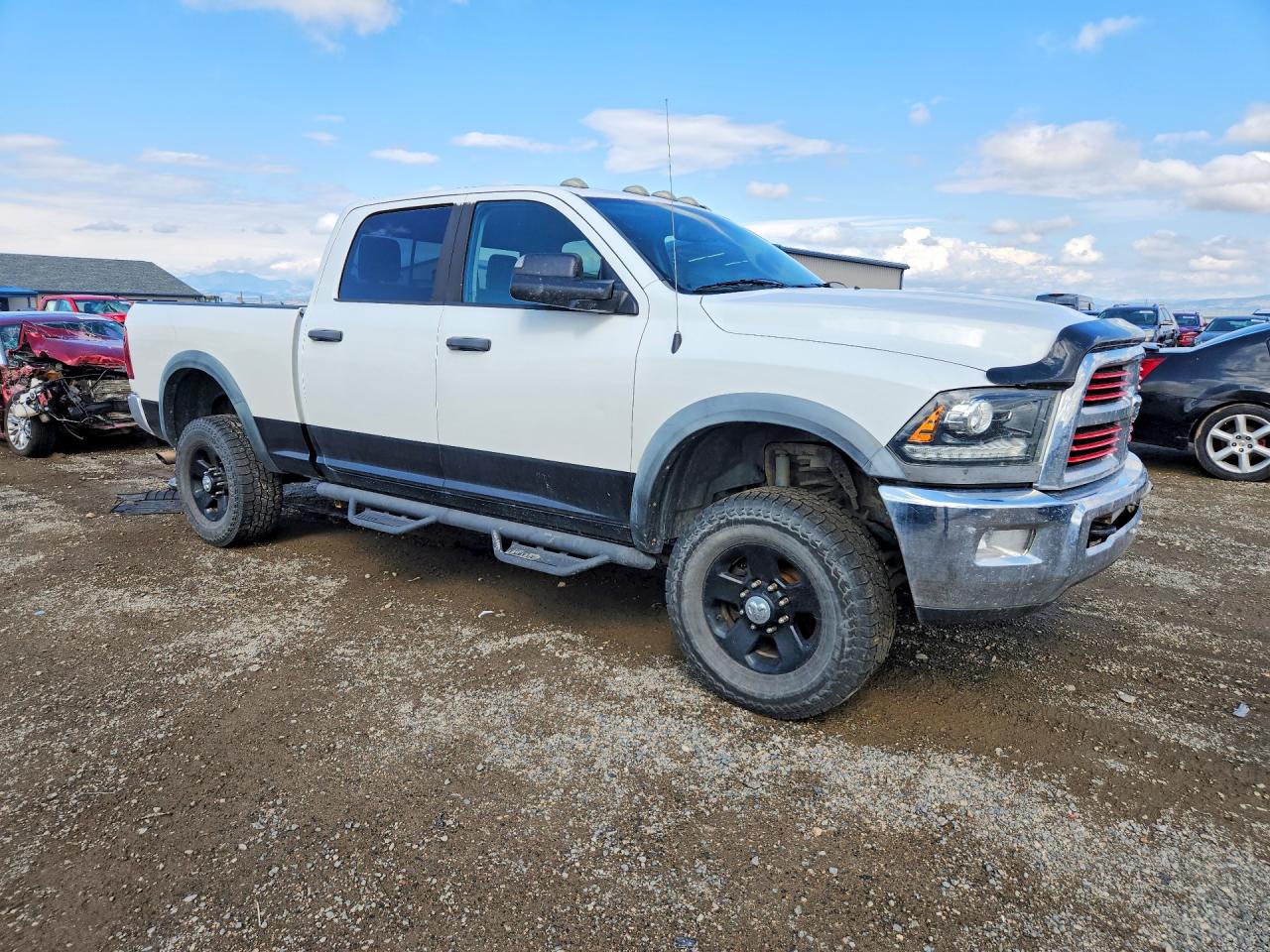 2014 Ram 2500 Powerwagon White vin: 3C6TR5EJ7EG308570