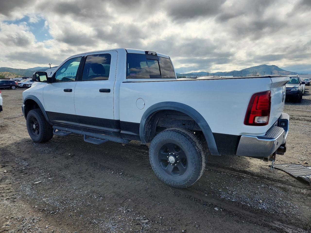 2014 Ram 2500 Powerwagon White vin: 3C6TR5EJ7EG308570