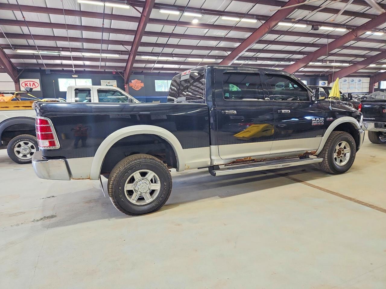 2013 Ram 2500 Laramie Black vin: 3C6TR5FT0DG517390