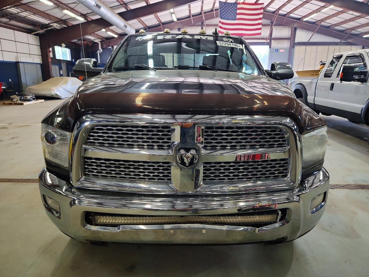 2013 Ram 2500 Laramie Black vin: 3C6TR5FT0DG517390
