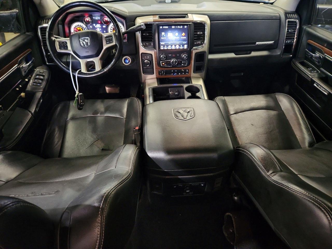 2013 Ram 2500 Laramie Black vin: 3C6TR5FT0DG517390