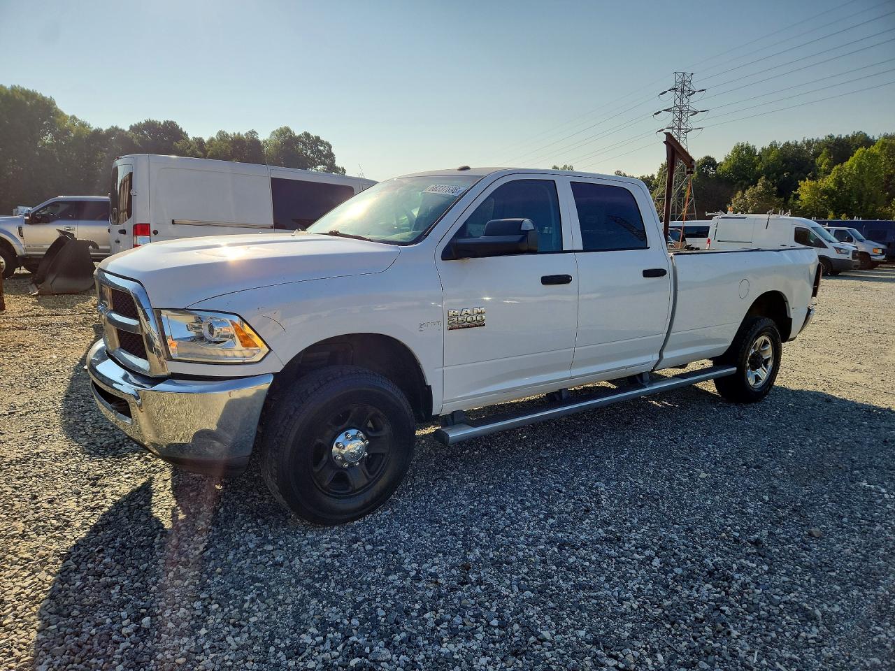 2015 Ram 2500 St White vin: 3C6TR5H27FG588321