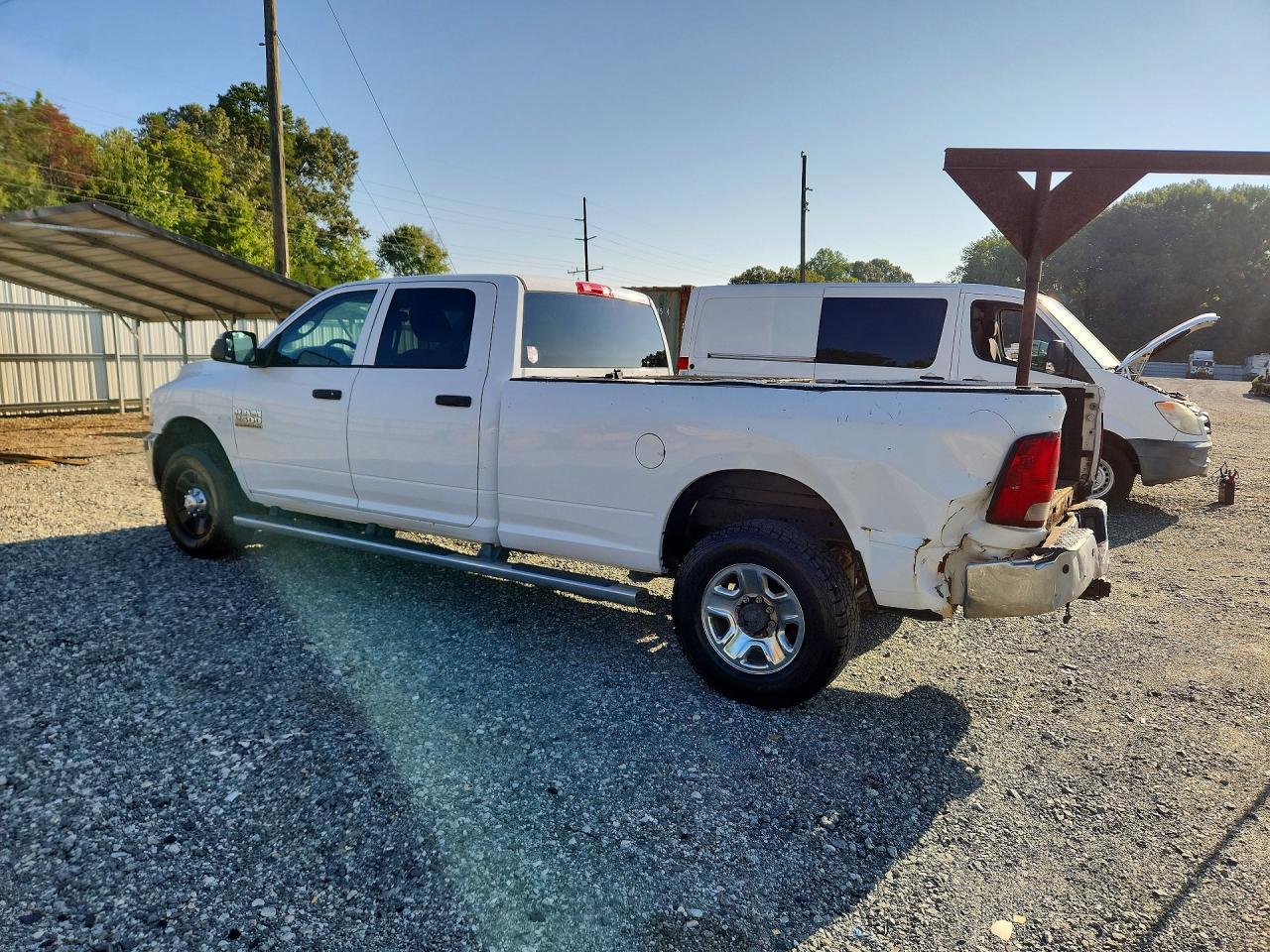 2015 Ram 2500 St White vin: 3C6TR5H27FG588321