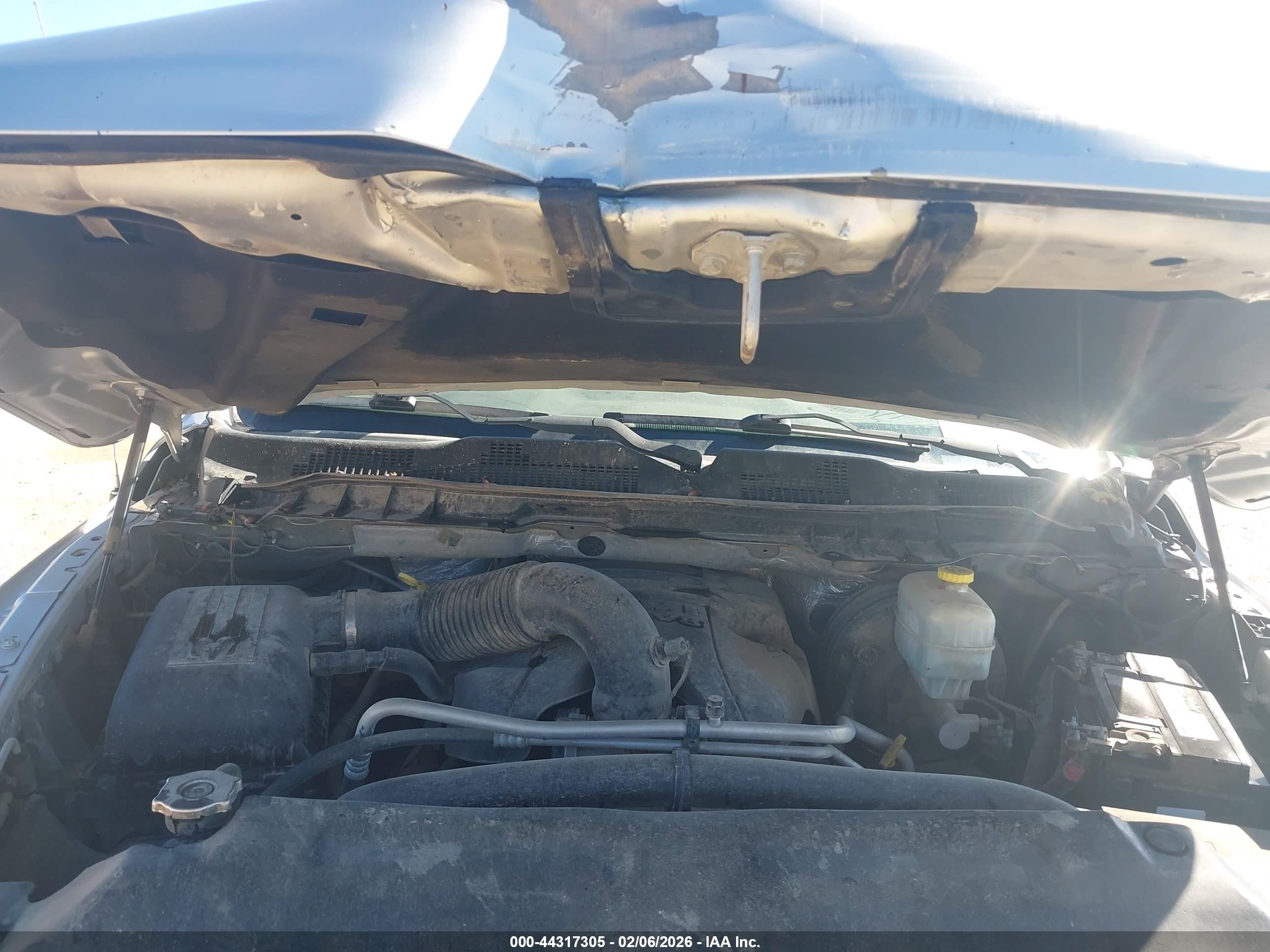 2014 Ram 2500 Tradesman Silver vin: 3C6TR5HT2EG304777