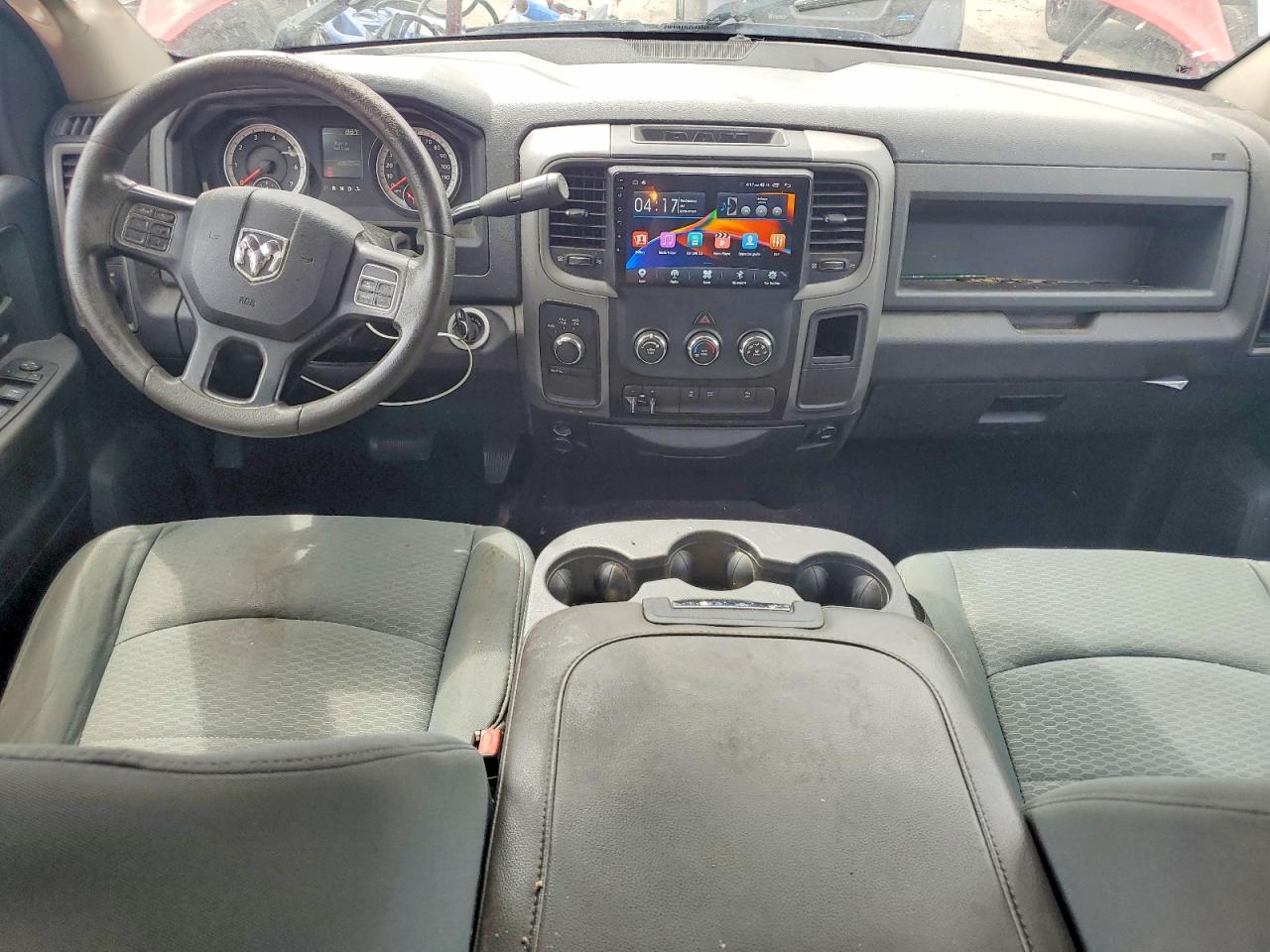 2014 Ram 2500 St Red vin: 3C6TR5HT4EG134955