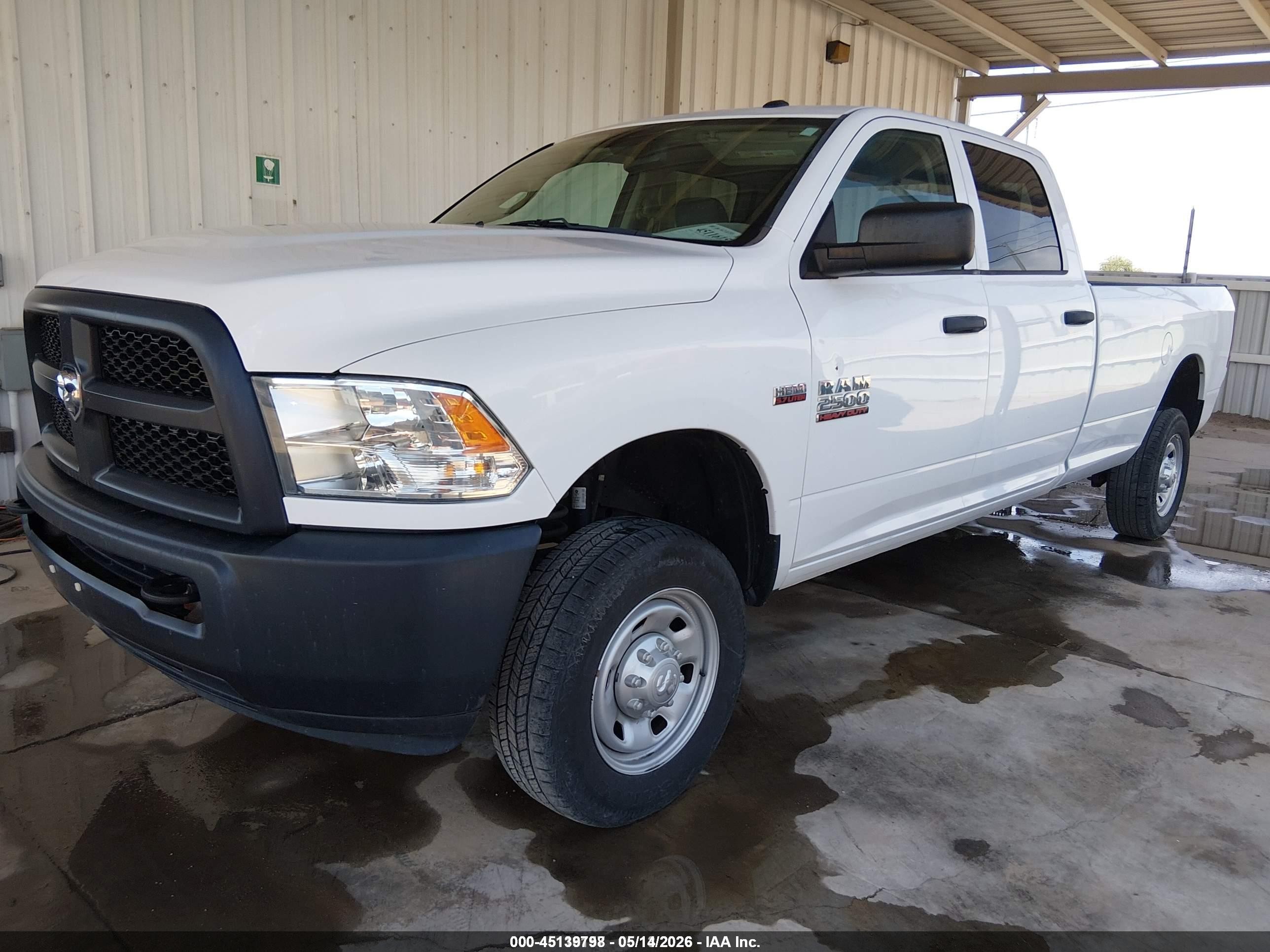 2016 Ram 2500 Tradesman White vin: 3C6TR5HT4GG323267