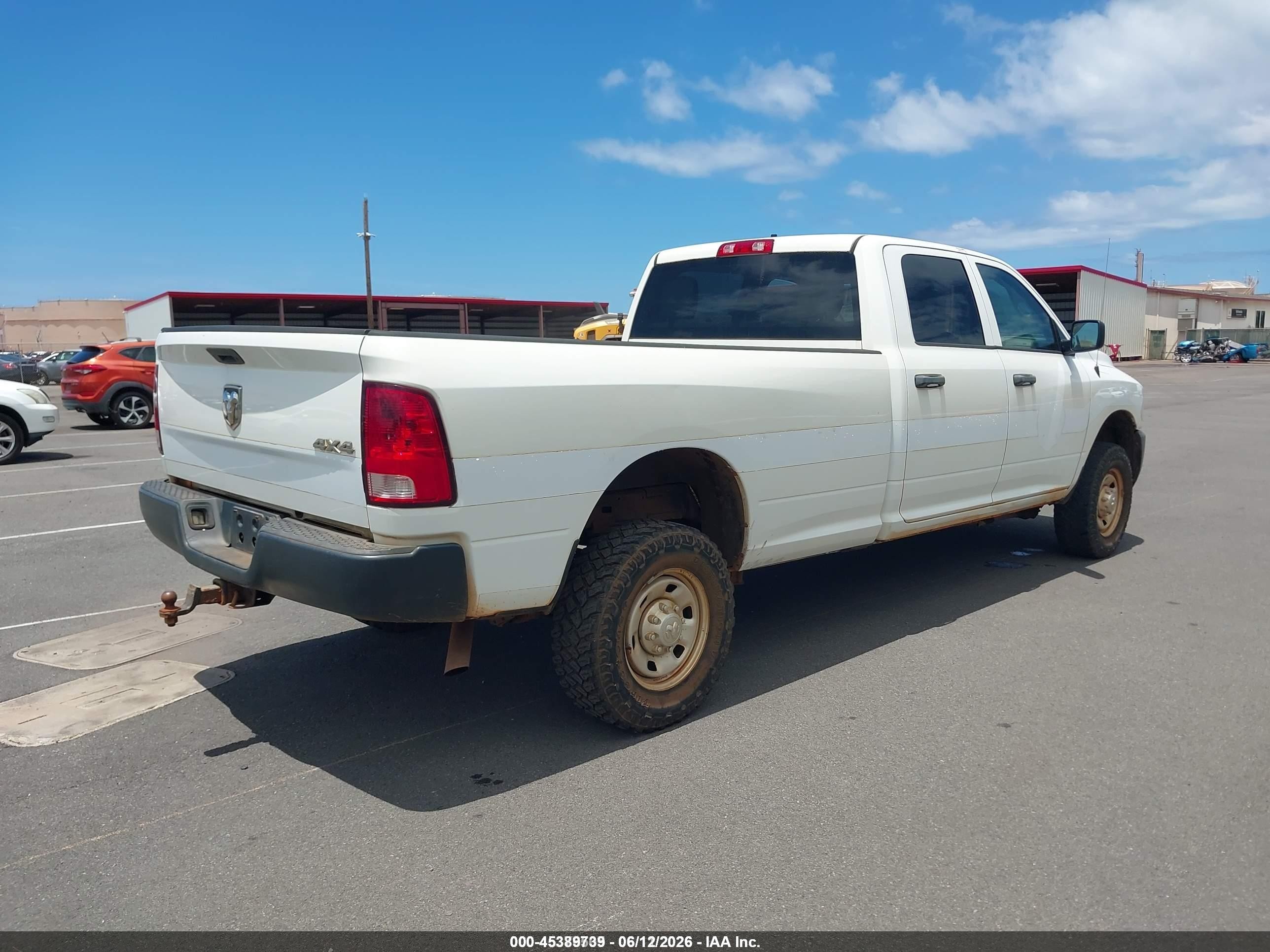 2014 Ram 2500 Tradesman White vin: 3C6TR5HT5EG269345