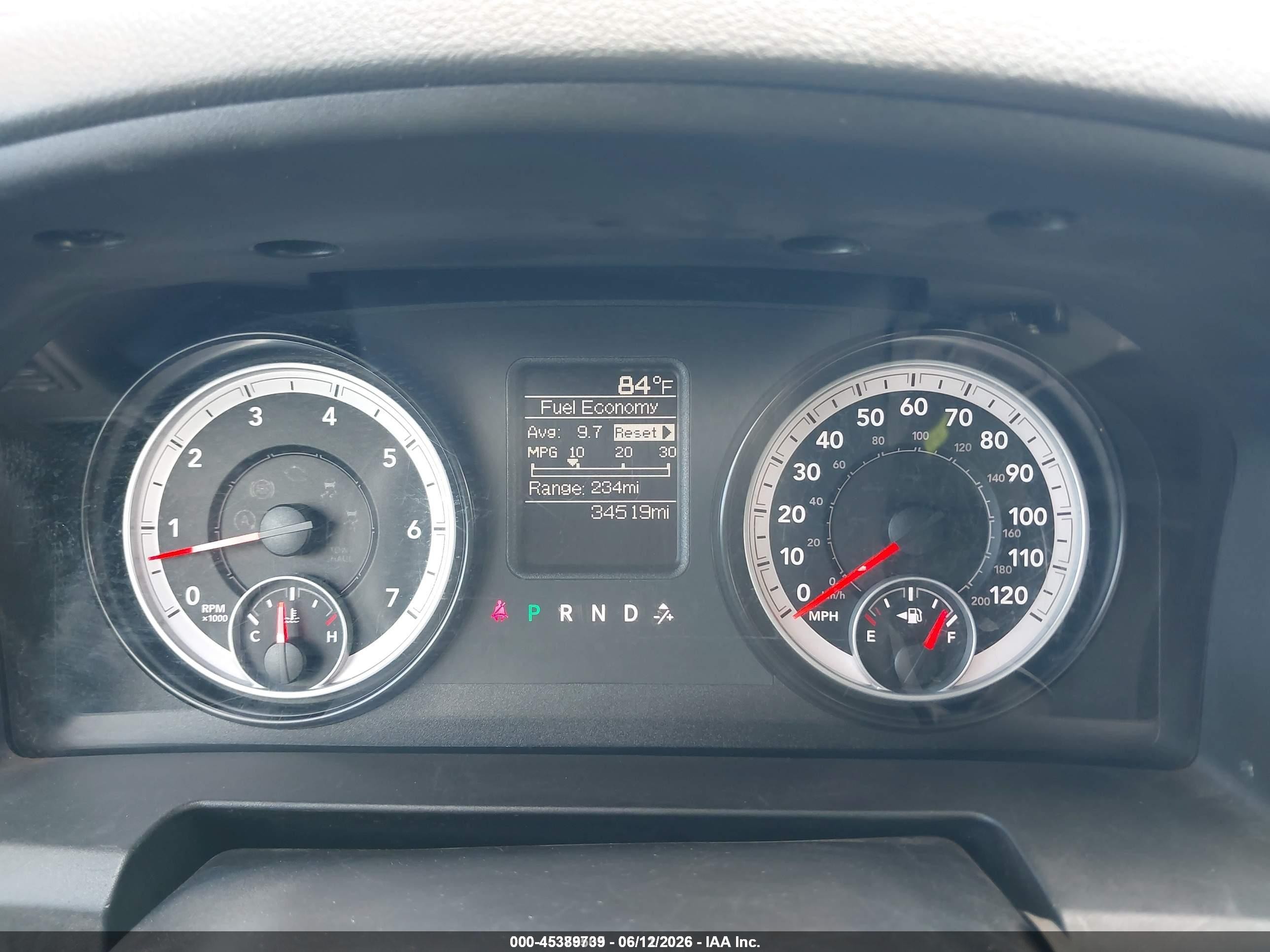 2014 Ram 2500 Tradesman White vin: 3C6TR5HT5EG269345