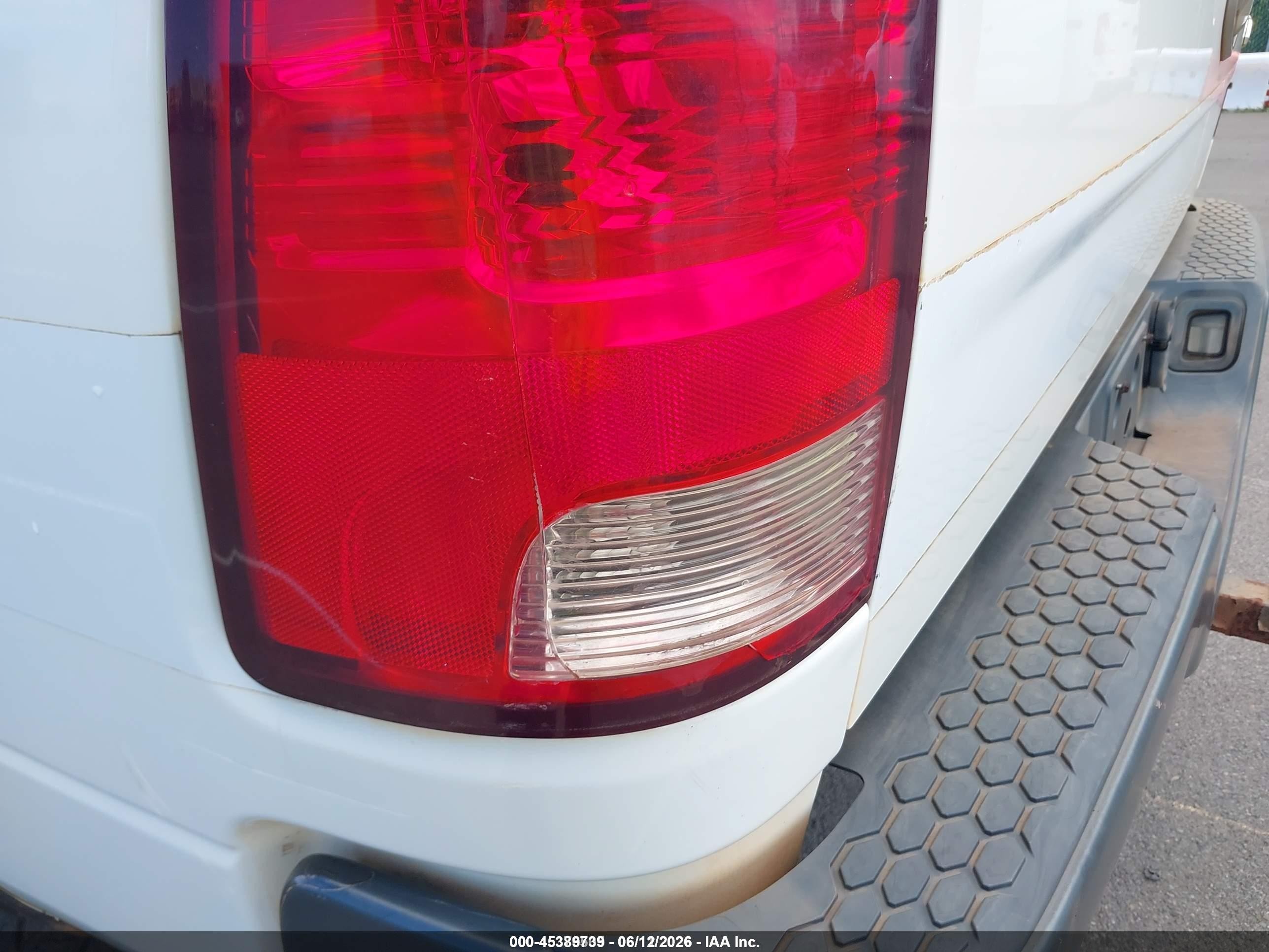 2014 Ram 2500 Tradesman White vin: 3C6TR5HT5EG269345