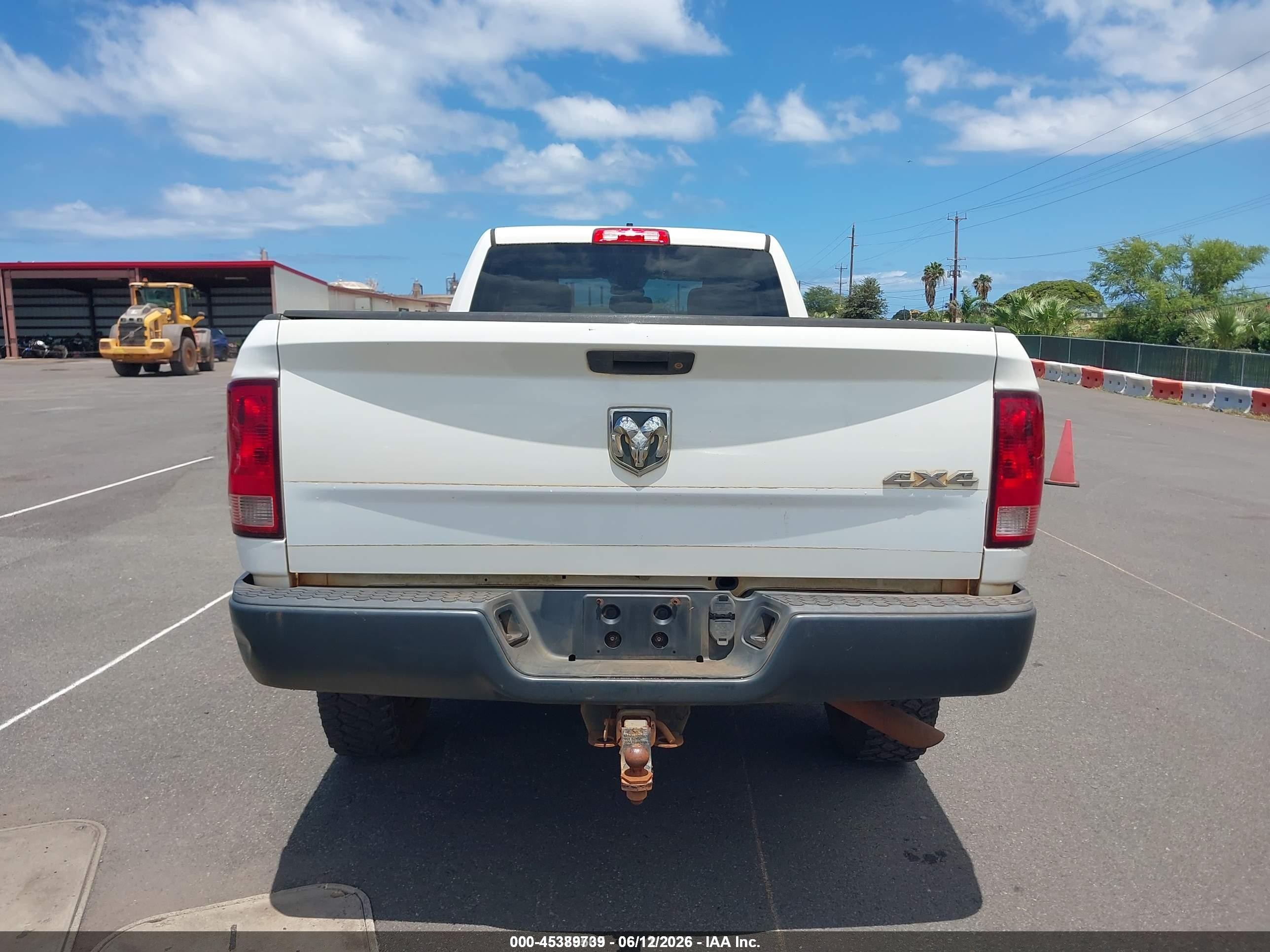 2014 Ram 2500 Tradesman White vin: 3C6TR5HT5EG269345