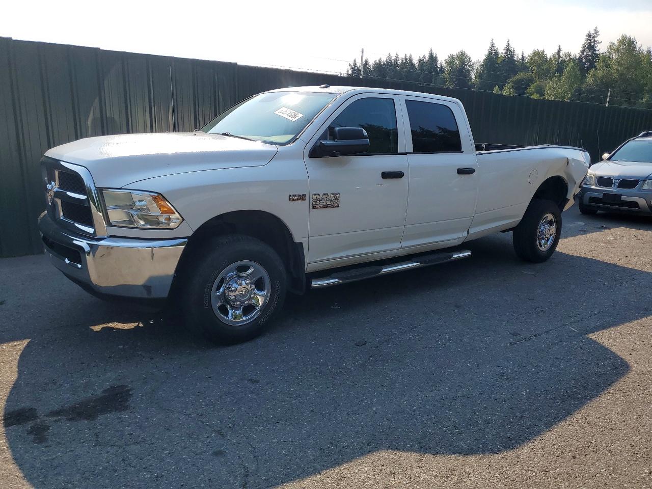 2013 Ram 2500 St Белый vin: 3C6TR5HT6DG583469