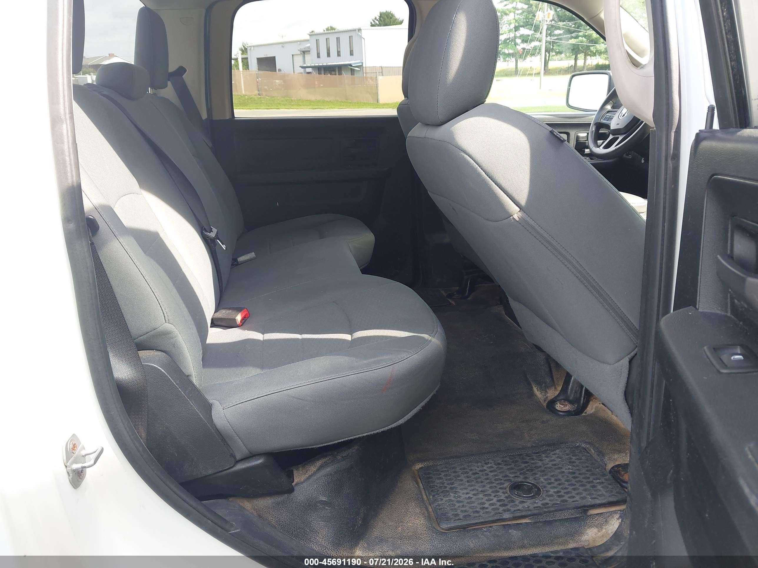 2015 Ram 2500 Tradesman White vin: 3C6TR5HT6FG507186