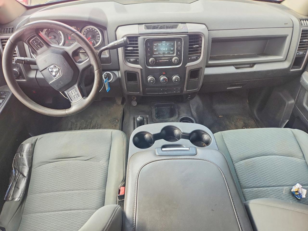 2014 Ram 2500 St Красный vin: 3C6TR5HT7EG228277