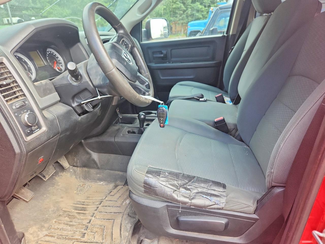 2014 Ram 2500 St Красный vin: 3C6TR5HT7EG228277