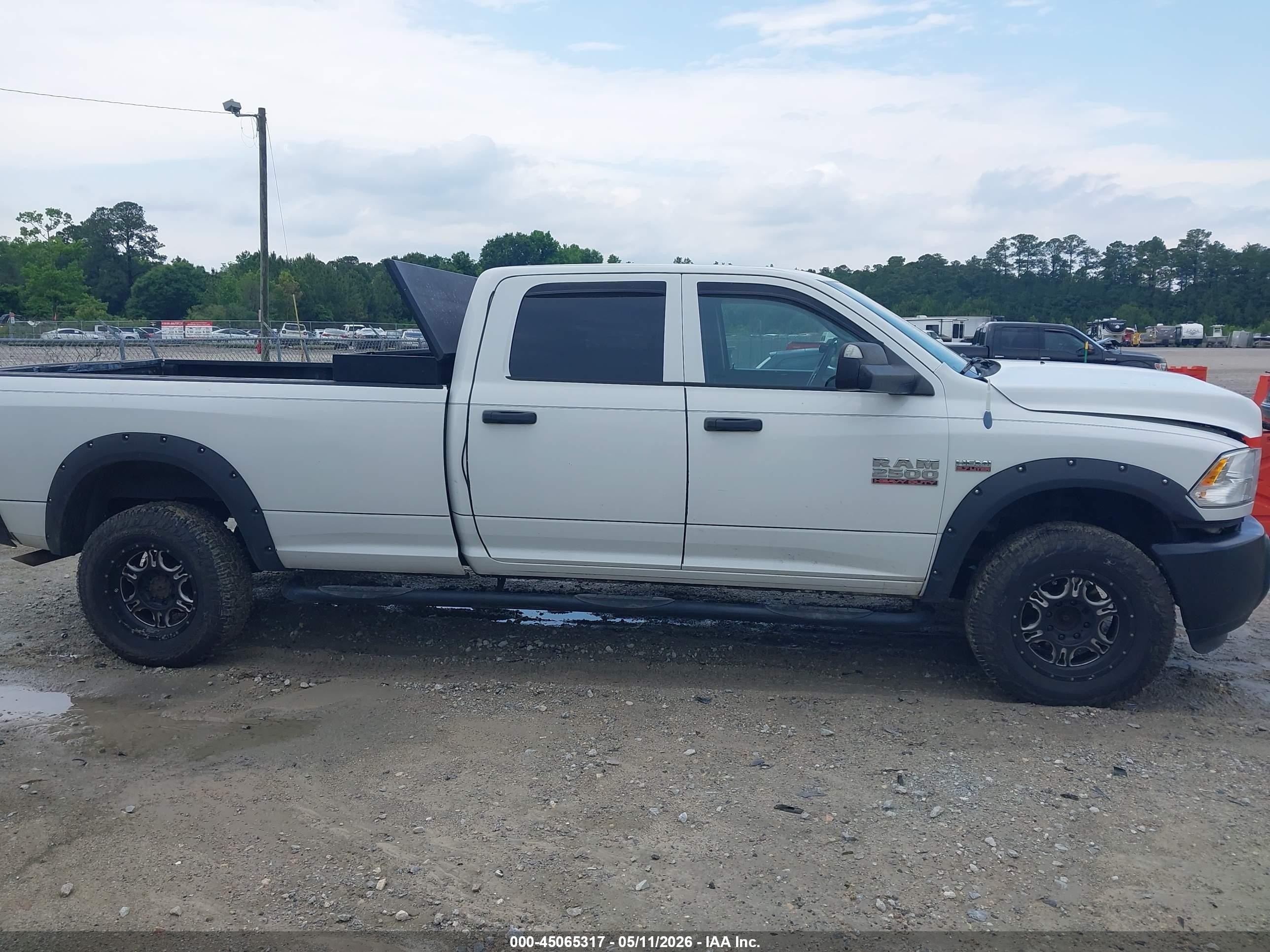 2013 Ram 2500 Tradesman White vin: 3C6TR5HT8DG530174