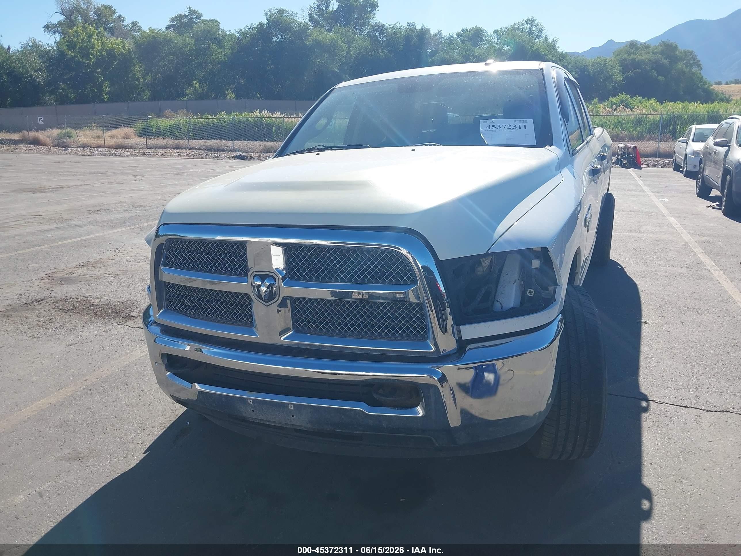 2013 Ram 2500 Tradesman Белый vin: 3C6TR5HT9DG530510