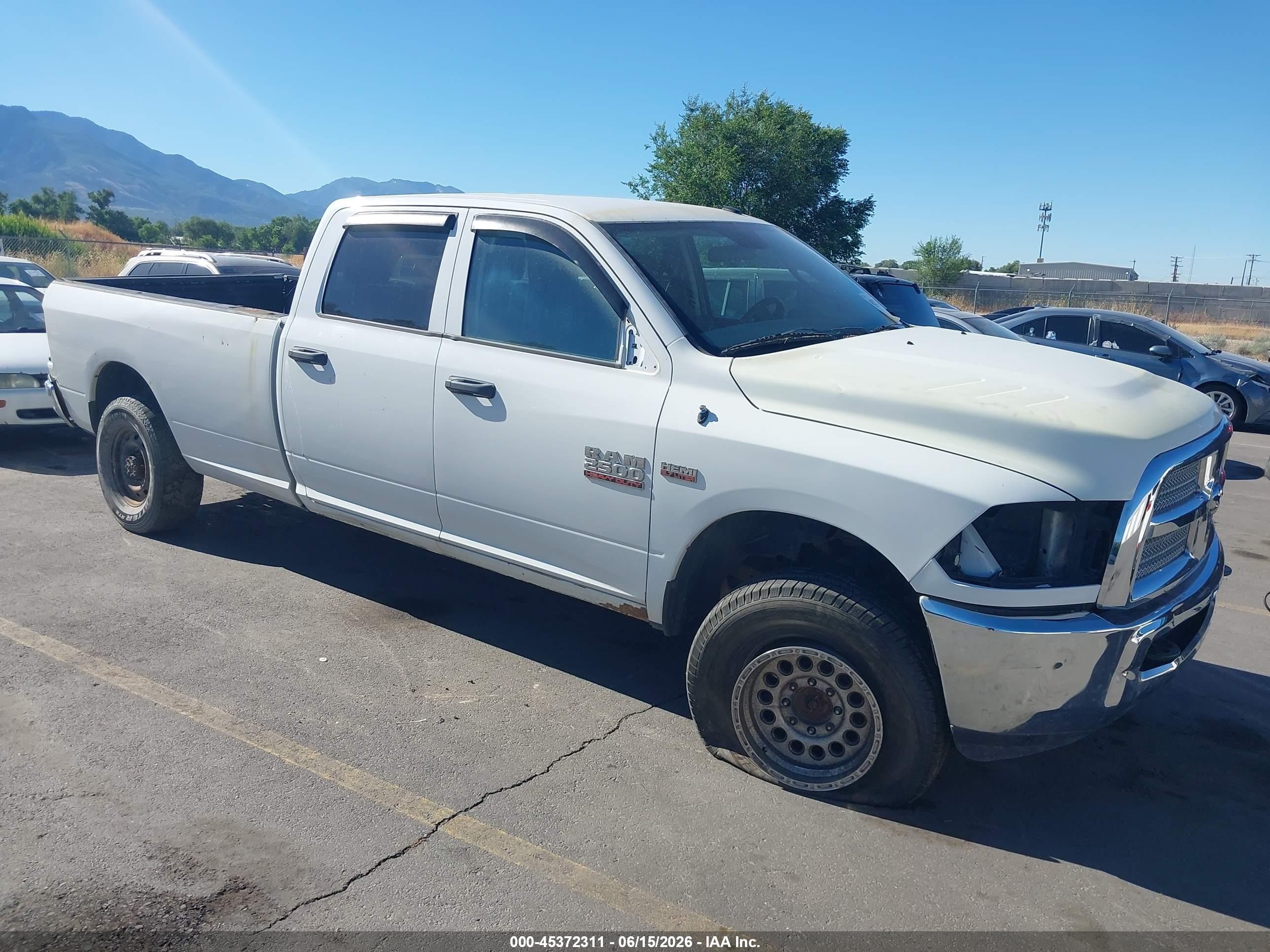 2013 Ram 2500 Tradesman Белый vin: 3C6TR5HT9DG530510
