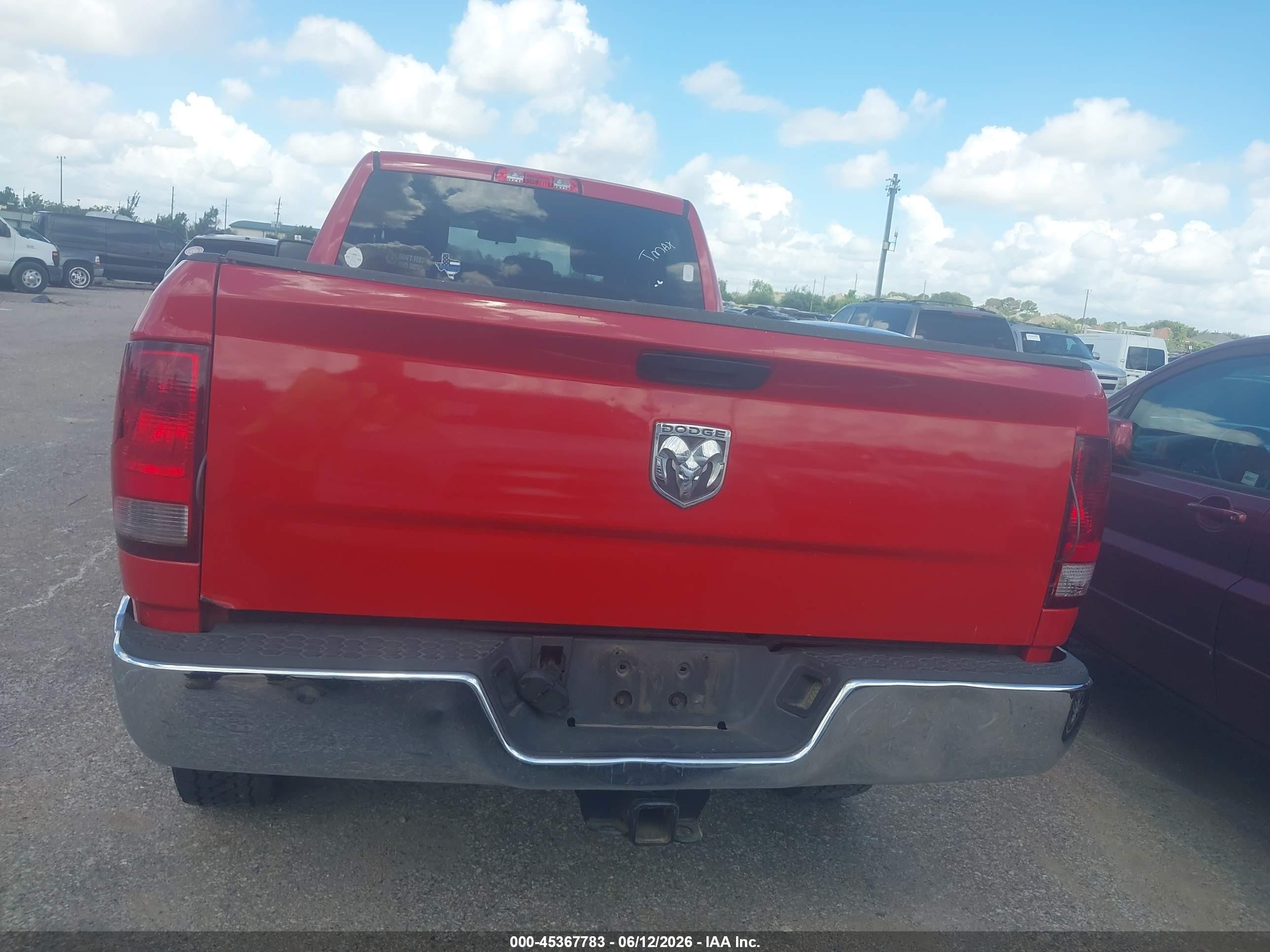 2014 Ram 2500 Tradesman Красный vin: 3C6TR5HTXEG233926