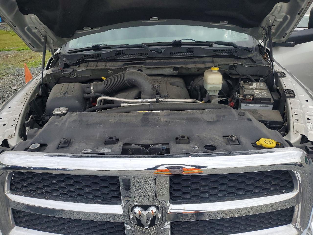 2013 Ram 2500 Slt Silver vin: 3C6TR5JT7DG518897