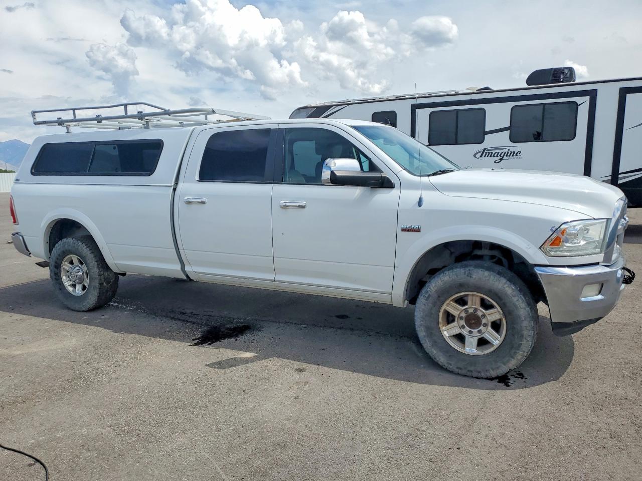 2013 Ram 2500 Laramie White vin: 3C6TR5KT5DG592253