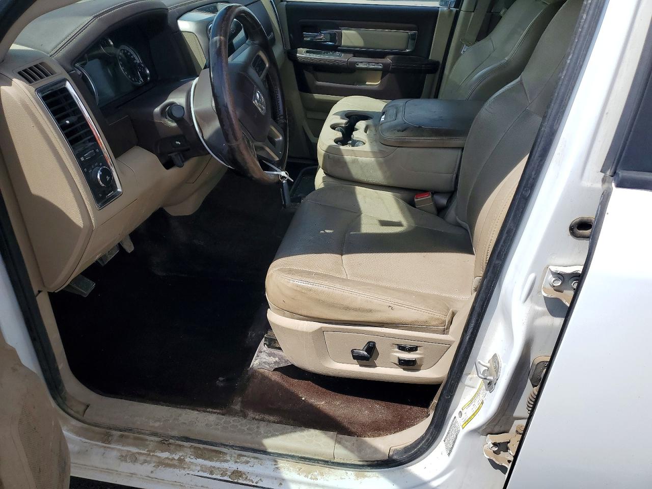 2013 Ram 2500 Laramie White vin: 3C6TR5KT5DG592253