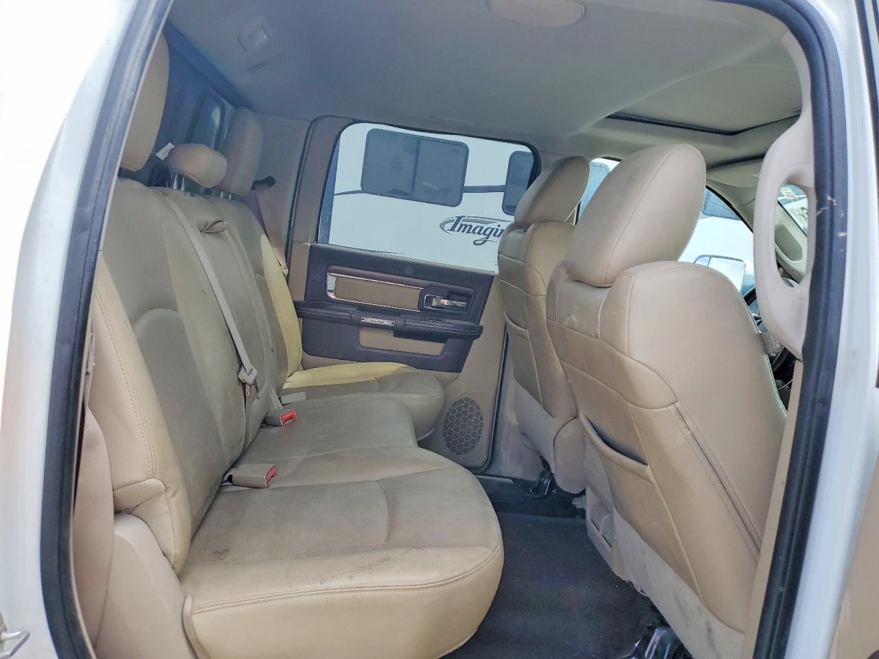 2013 Ram 2500 Laramie White vin: 3C6TR5KT5DG592253