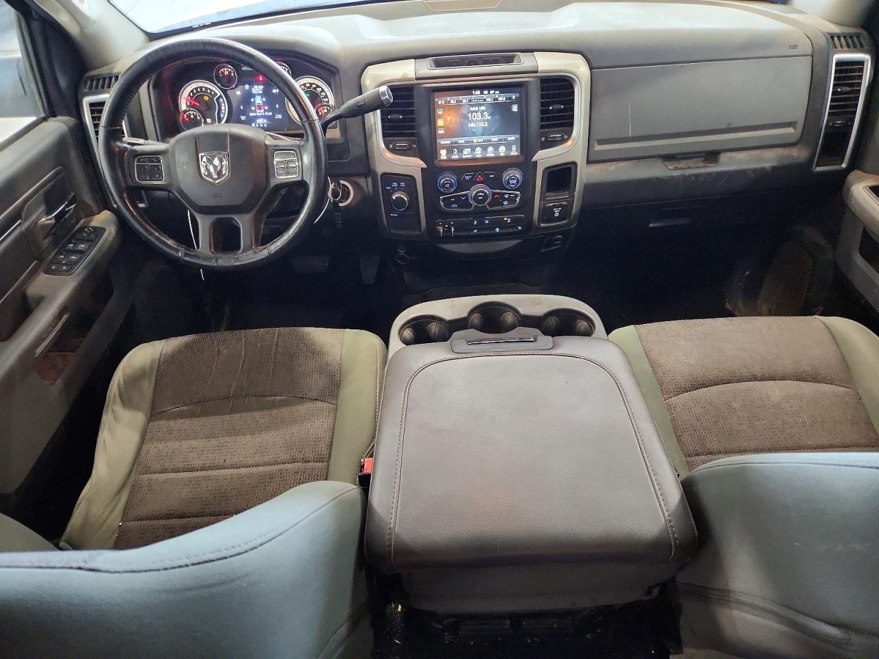 2015 Ram 2500 Slt Белый vin: 3C6TR5MT8FG569341