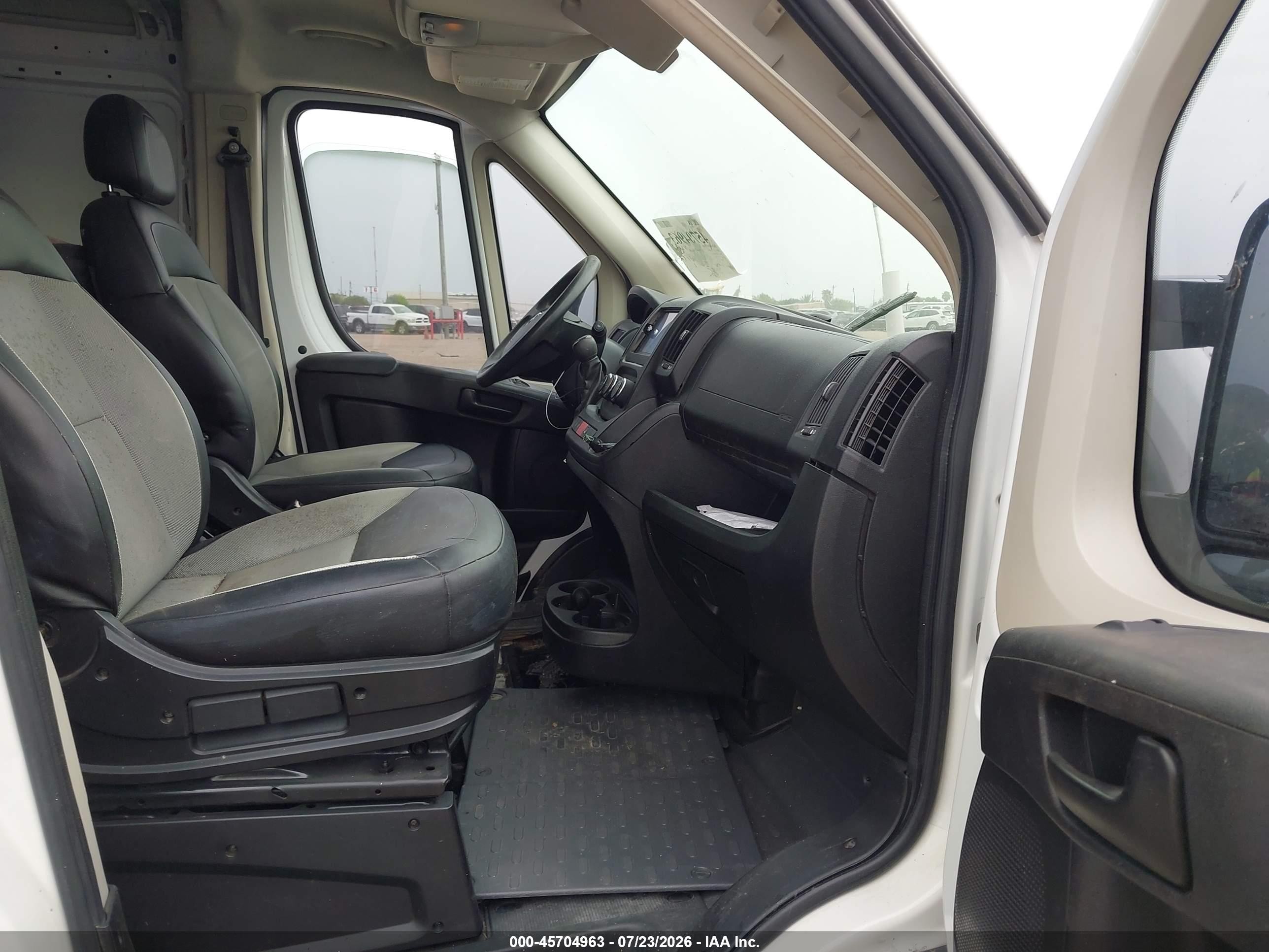 2014 Ram Promaster 1500 Low Roof White vin: 3C6TRVAG1EE107639