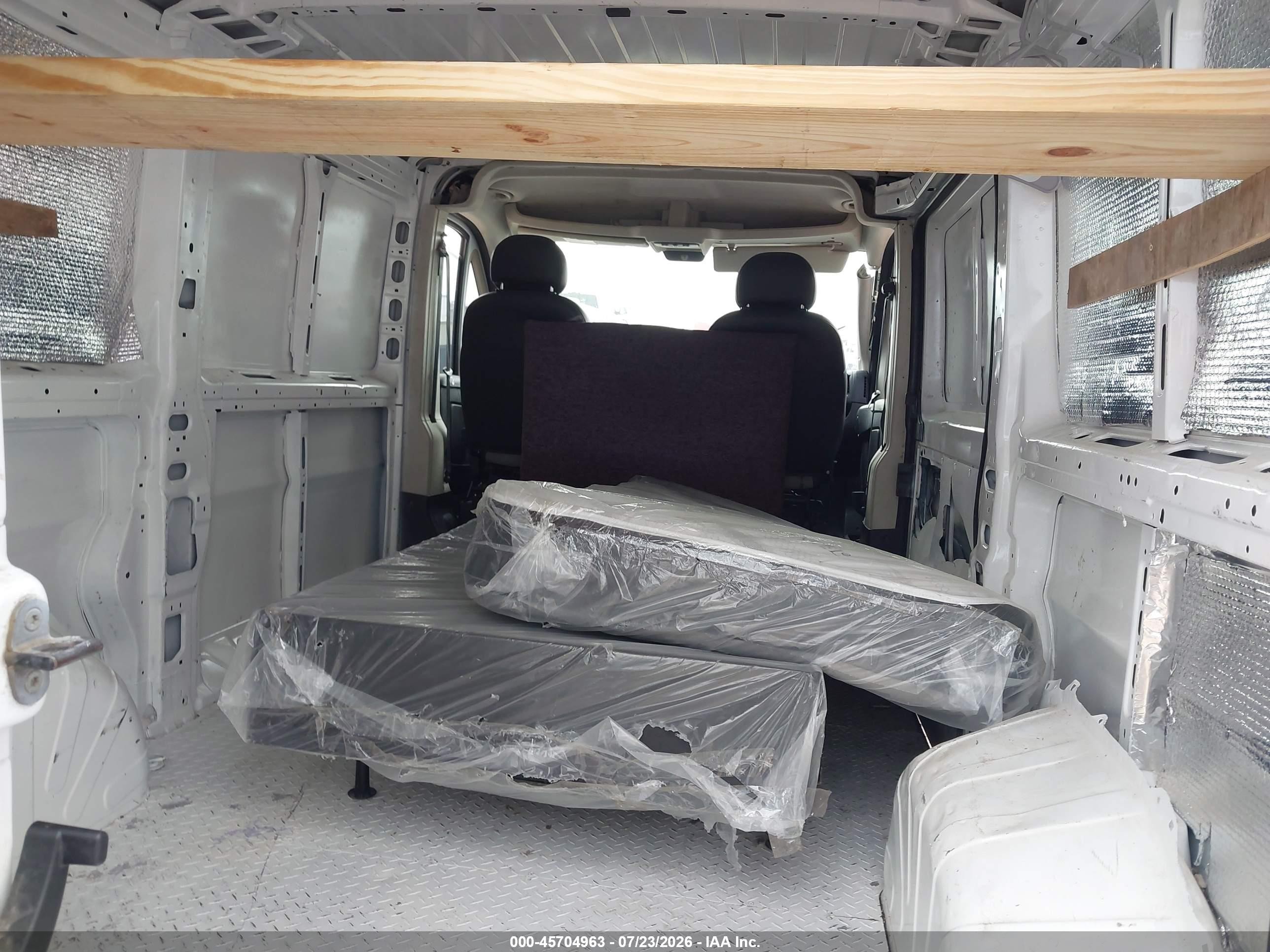 2014 Ram Promaster 1500 Low Roof White vin: 3C6TRVAG1EE107639