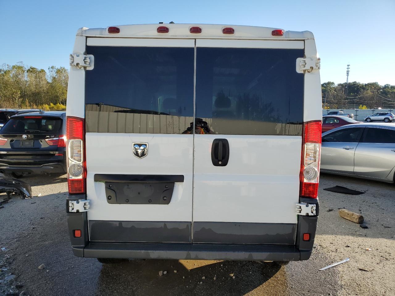 2015 Ram Promaster 1500 1500 Standard White vin: 3C6TRVAG2FE512166