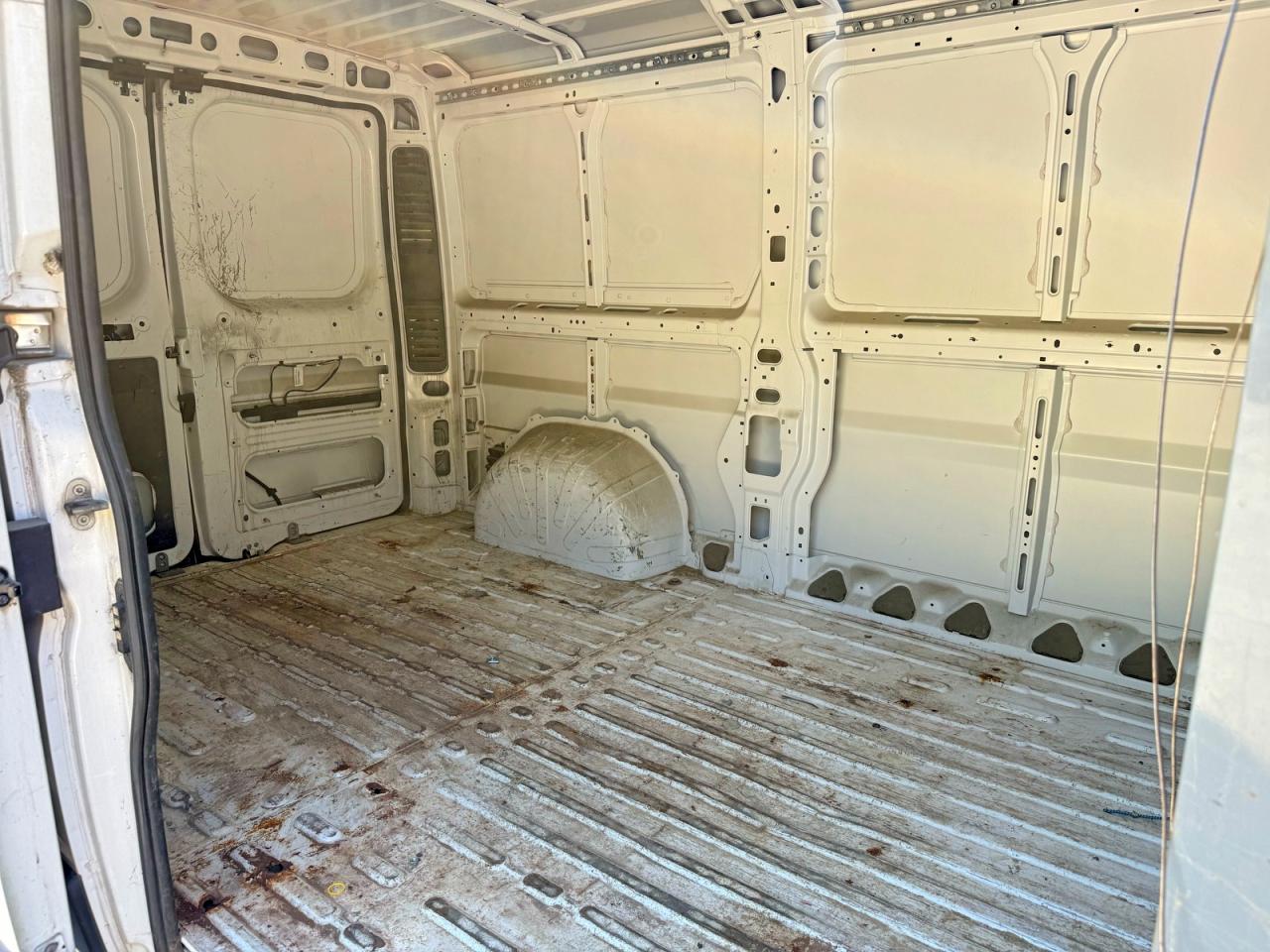 2015 Ram Promaster 1500 1500 Standard Белый vin: 3C6TRVAG2FE515617
