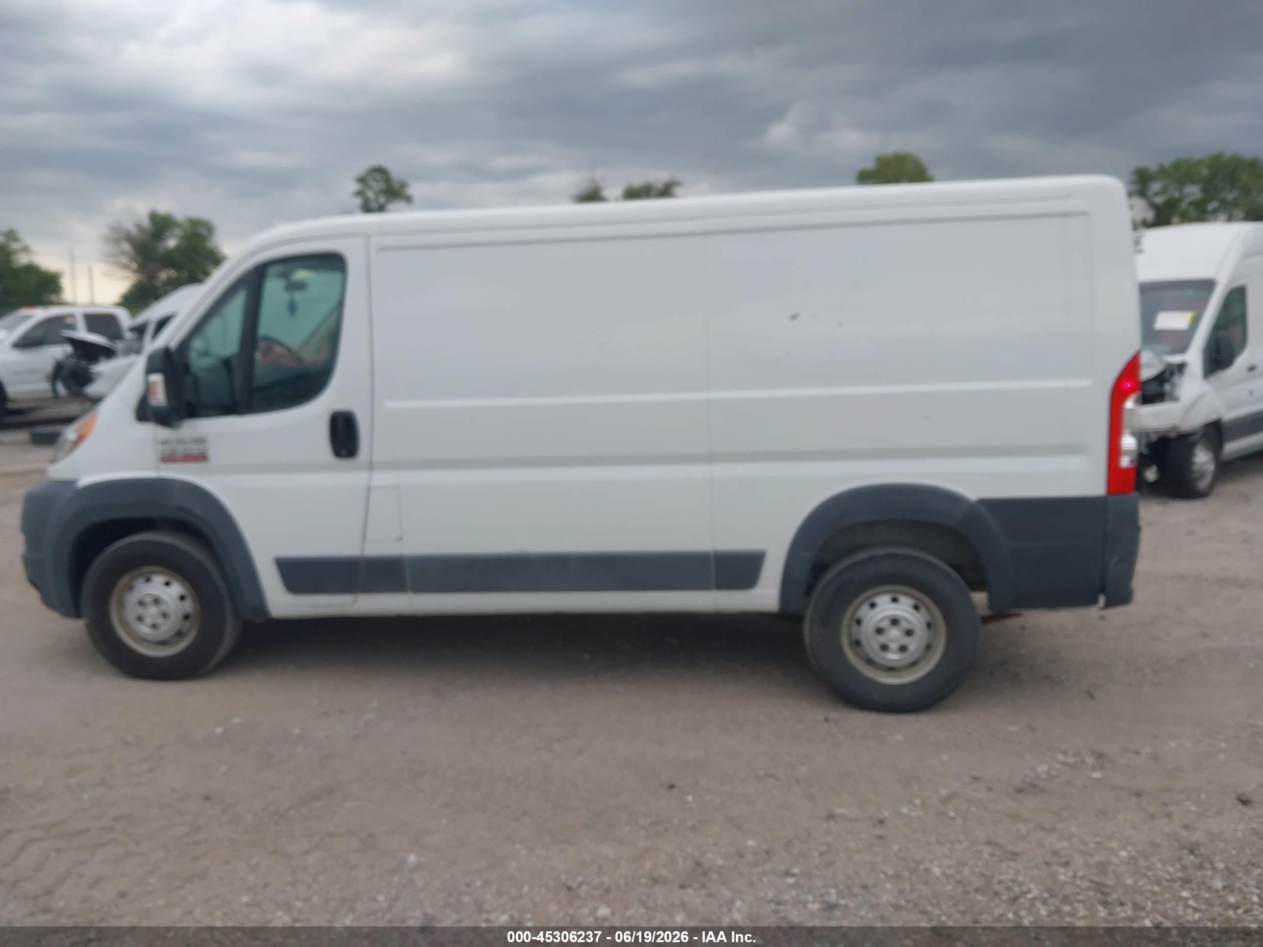 2014 Ram Promaster 1500 Low Roof White vin: 3C6TRVAG4EE100796