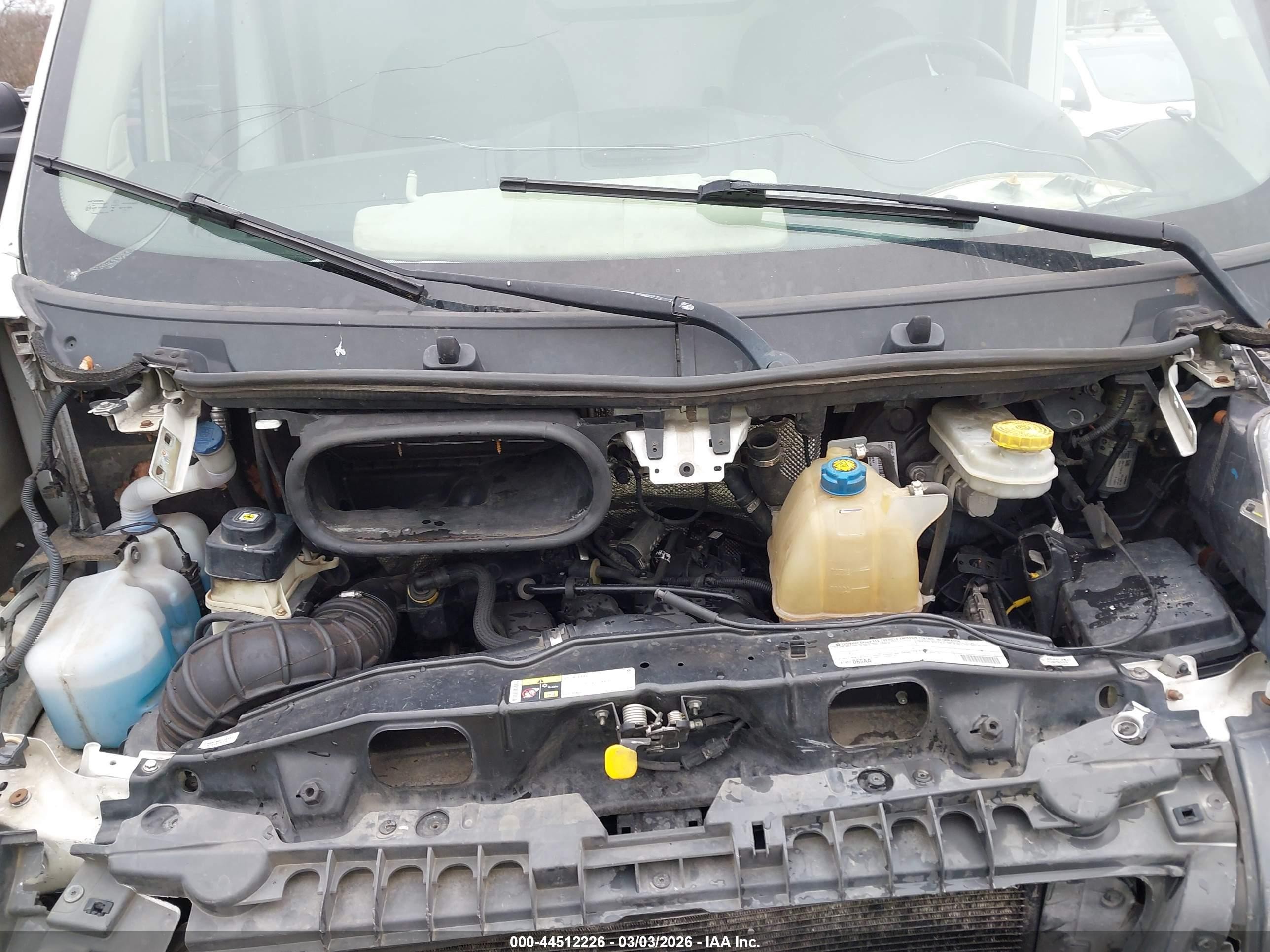 2014 Ram Promaster 1500 Low Roof Белый vin: 3C6TRVAG4EE108672