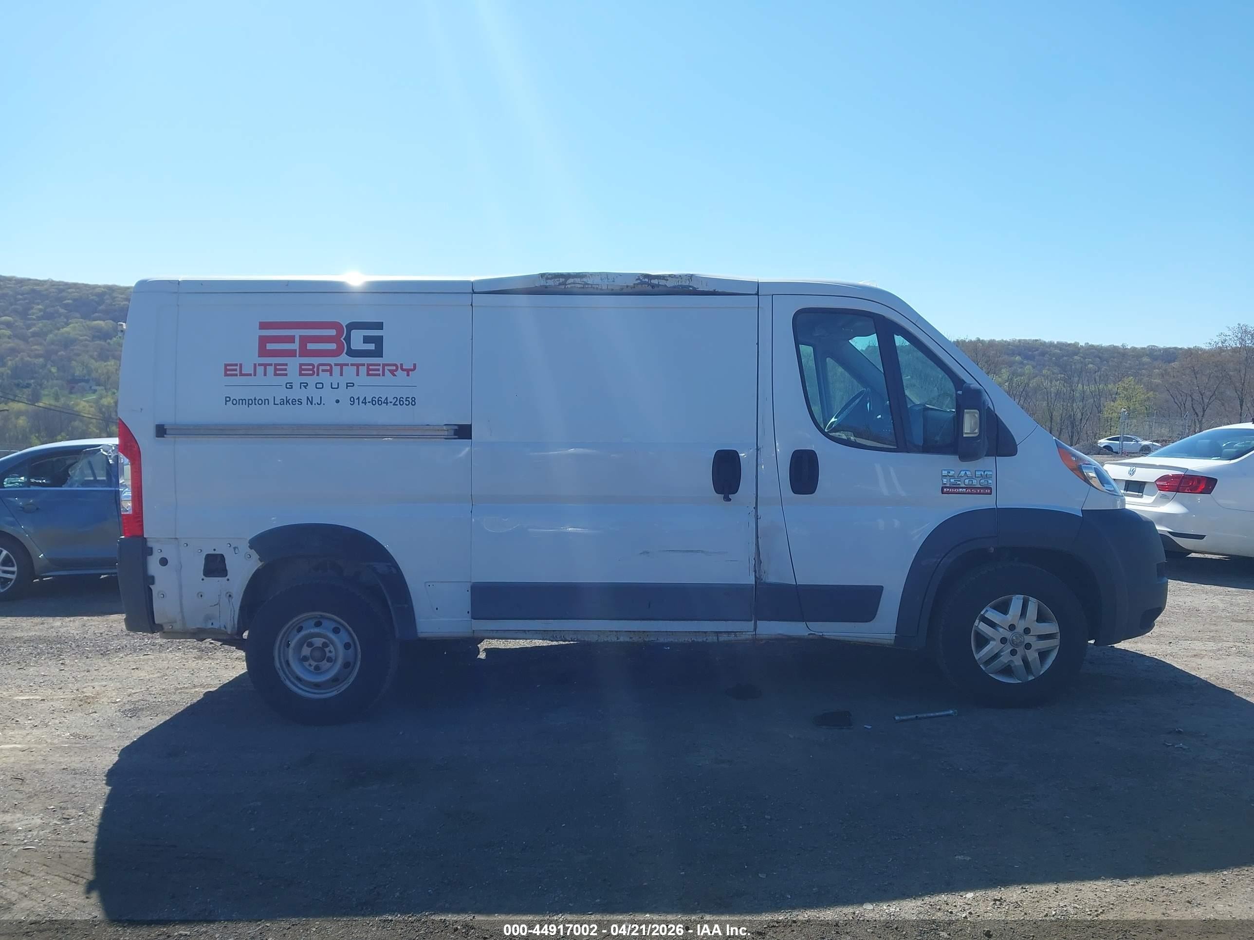 2015 Ram Promaster 1500 Low Roof White vin: 3C6TRVAG4FE509415