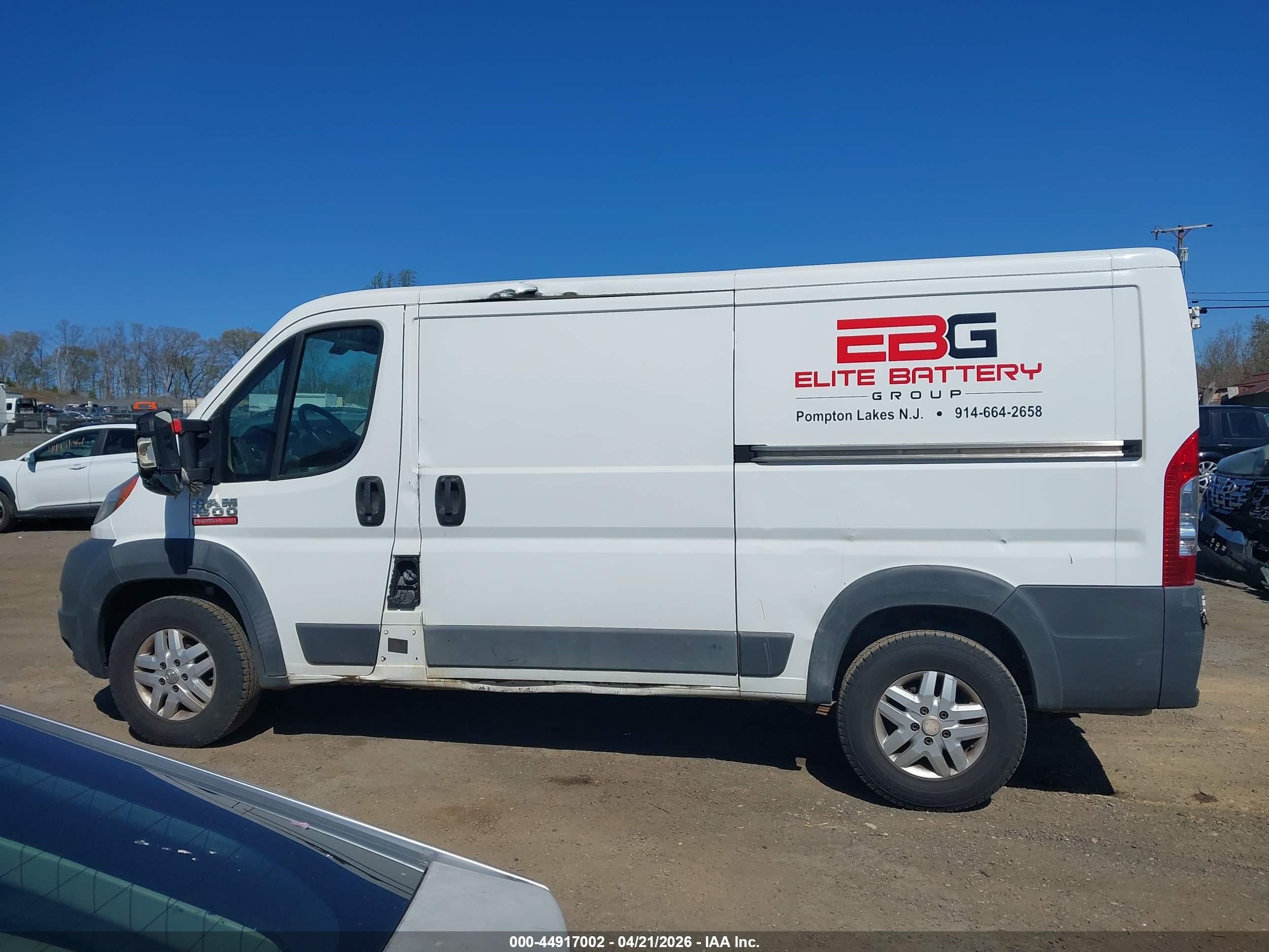 2015 Ram Promaster 1500 Low Roof White vin: 3C6TRVAG4FE509415