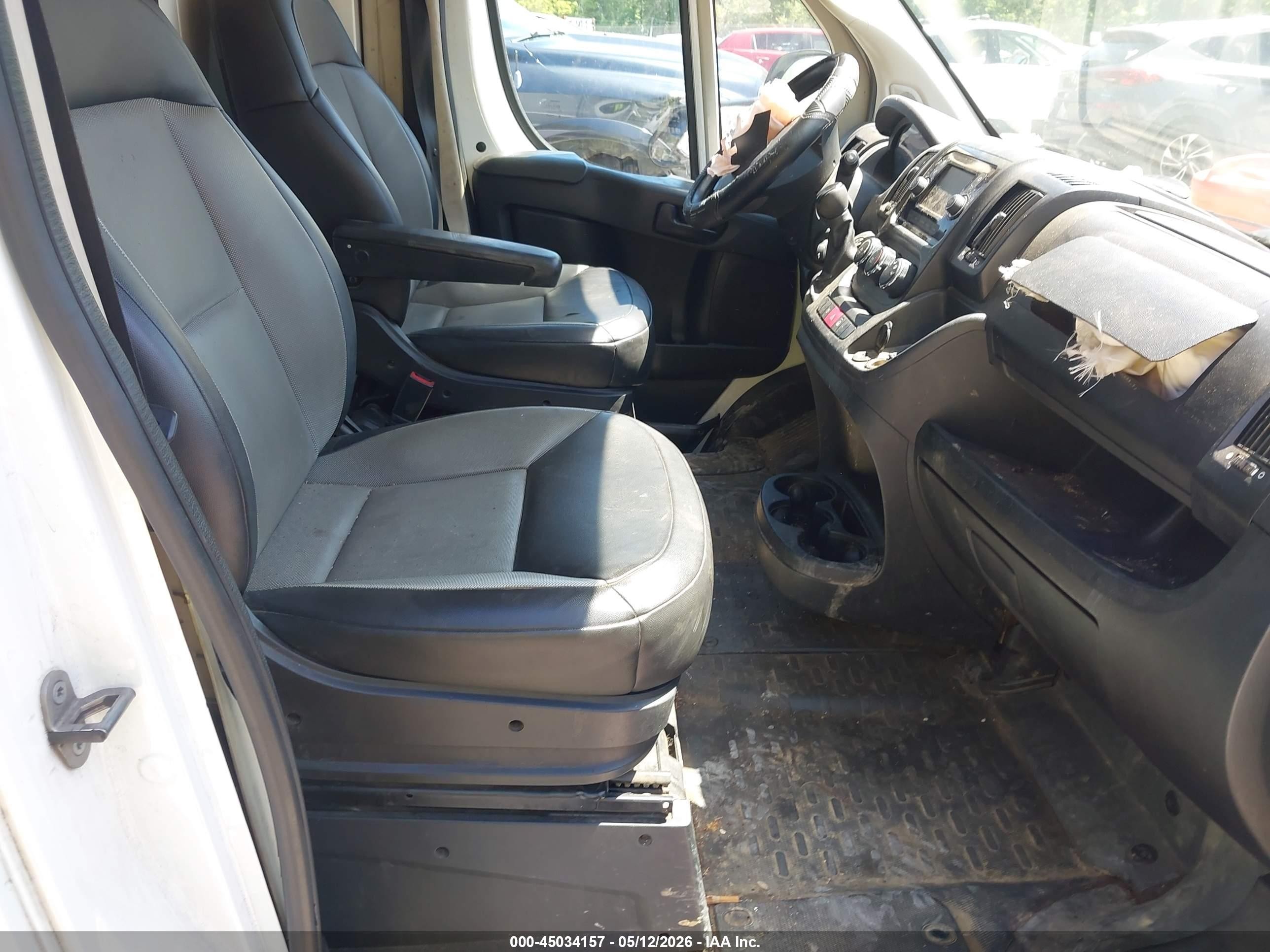 2019 Ram Promaster 1500 Low Roof 136 Wb Белый vin: 3C6TRVAG4KE532011